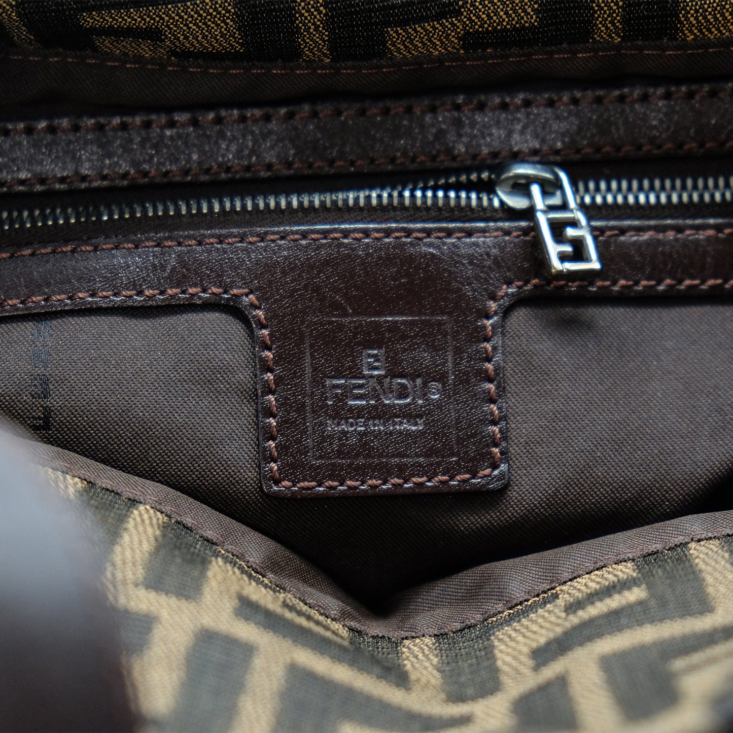 Zucca Shoulder Bag