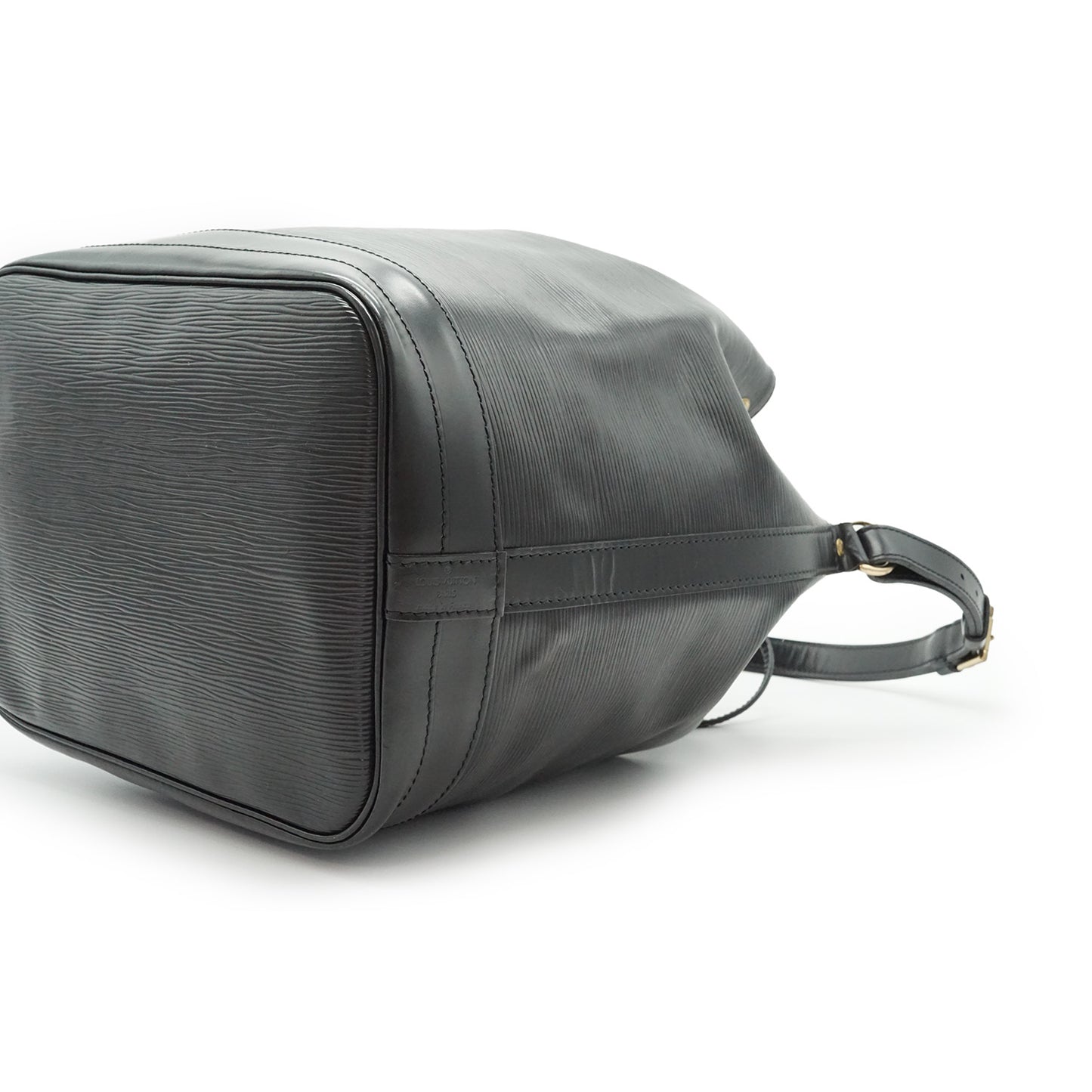 Epi Noe Black Shoulder Bag