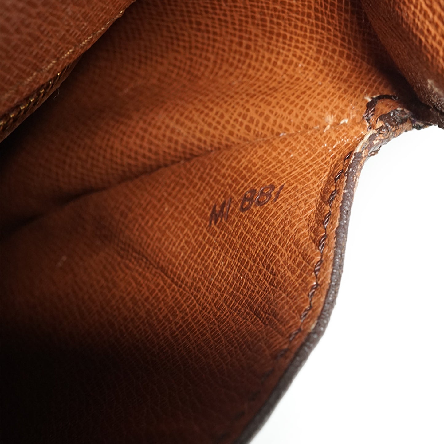 Saint Cloud Monogram MM shoulder bag