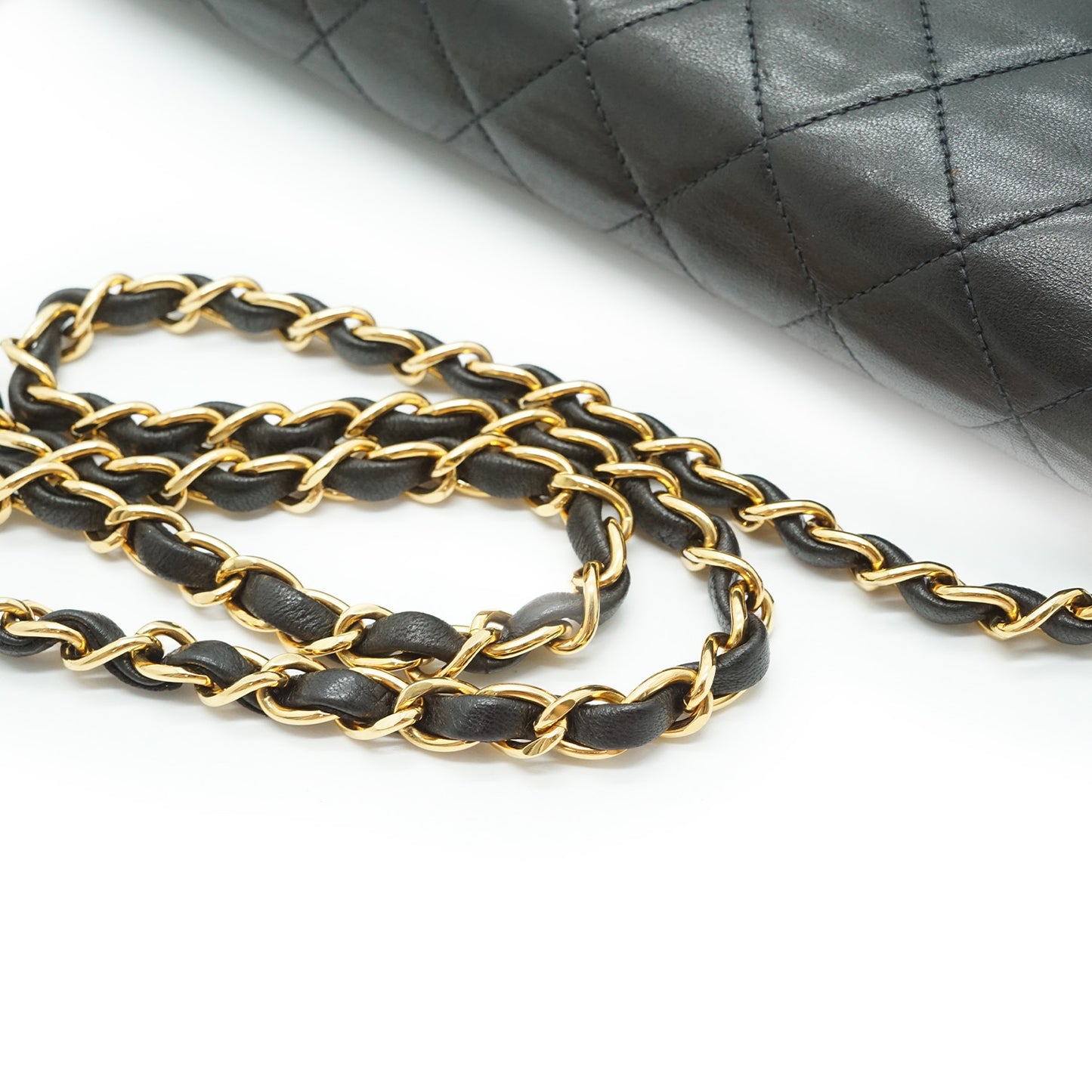 Matelasse Leather Chain Shoulder Bag