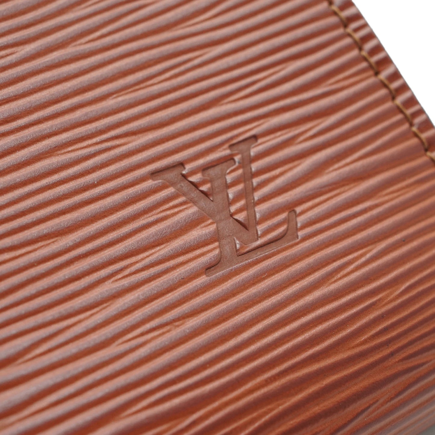 Epi Pochette Accessoires Brown