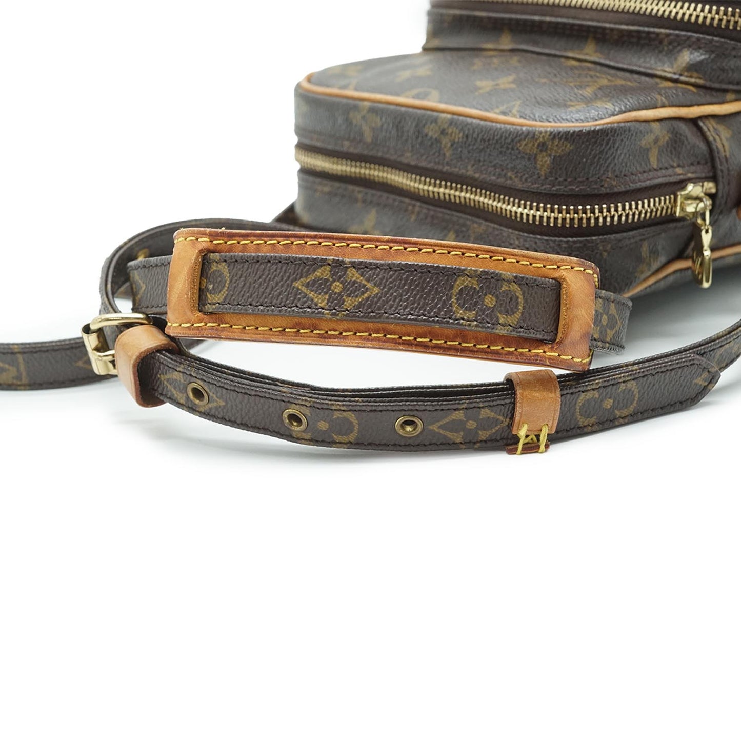 Monogram Amazone