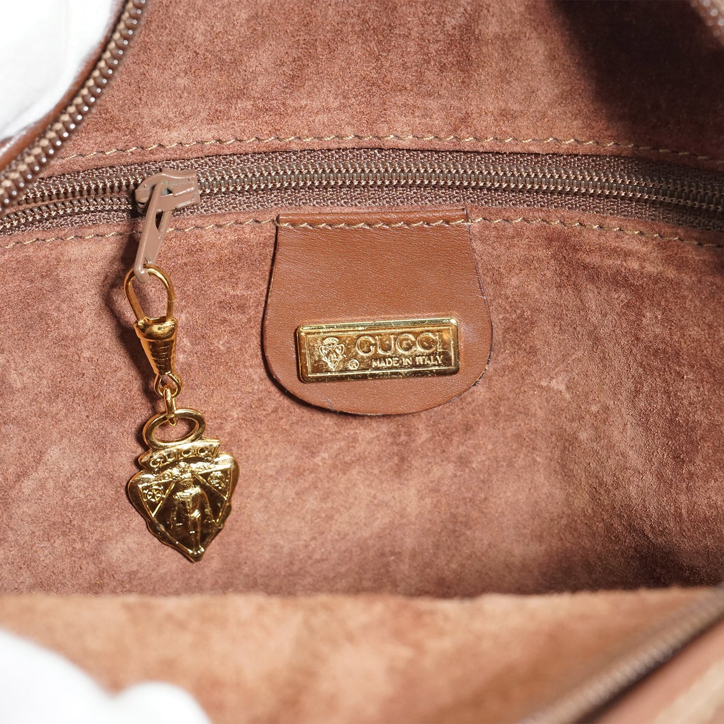 Vintage Interlocking G Crossbody Bag