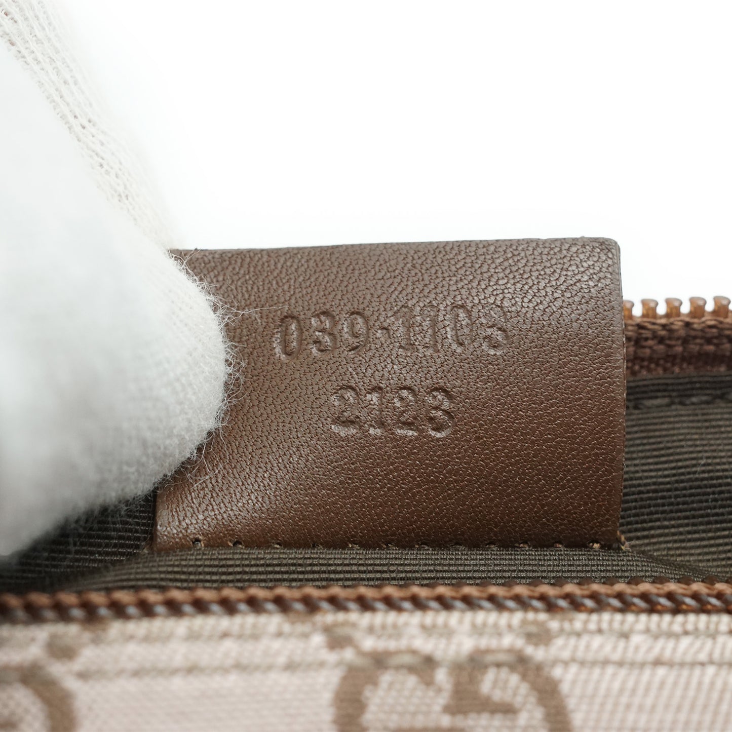 GG Canvas Boat Pochette