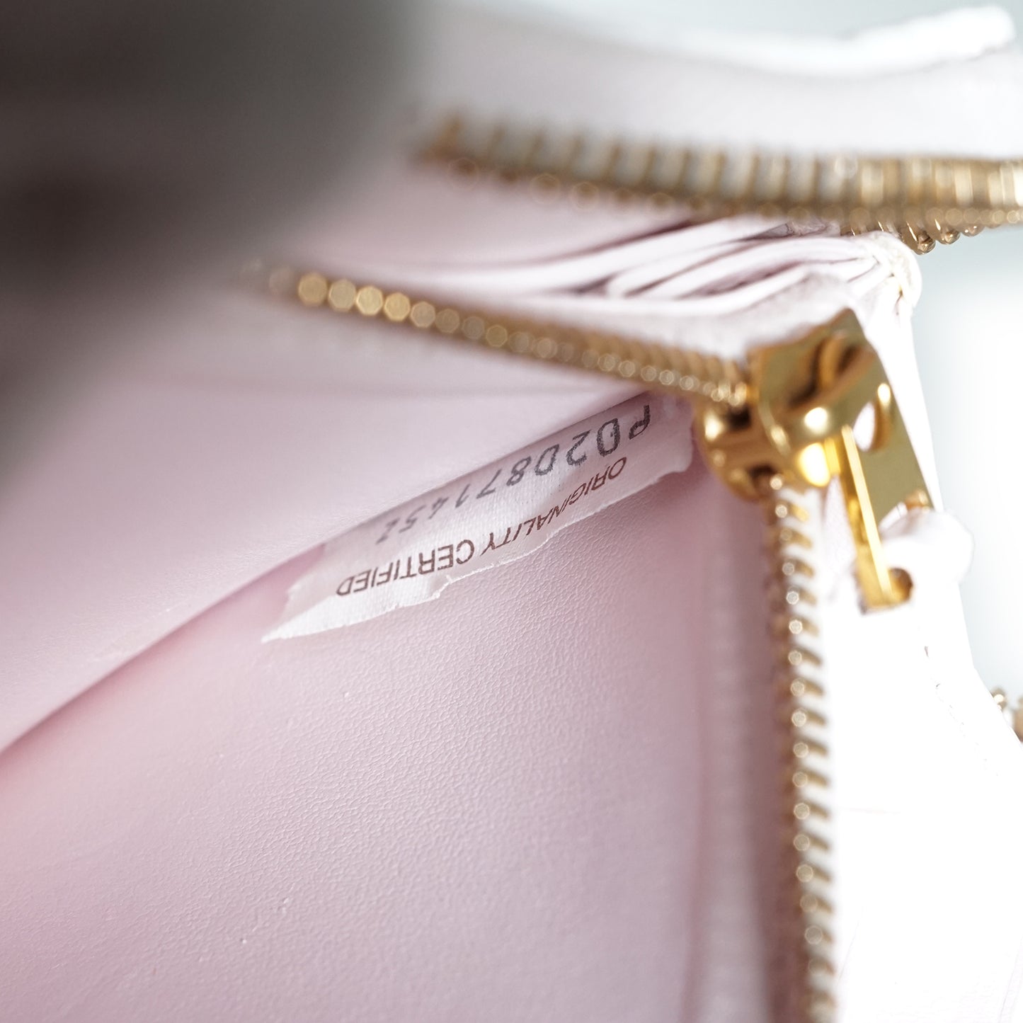 Maxi Intrecciato Round Long Wallet