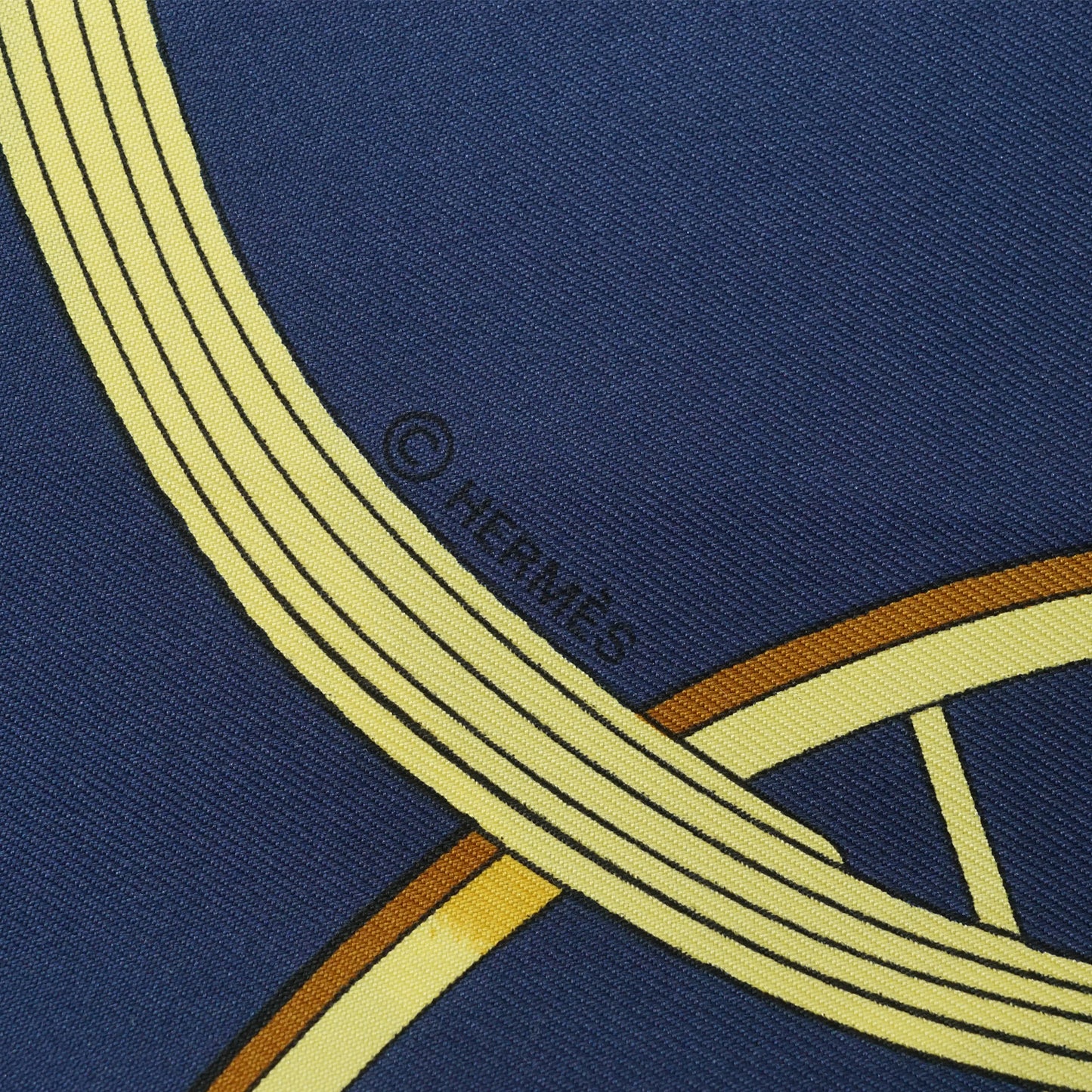 Silk Carre 90 Ledoux Springs