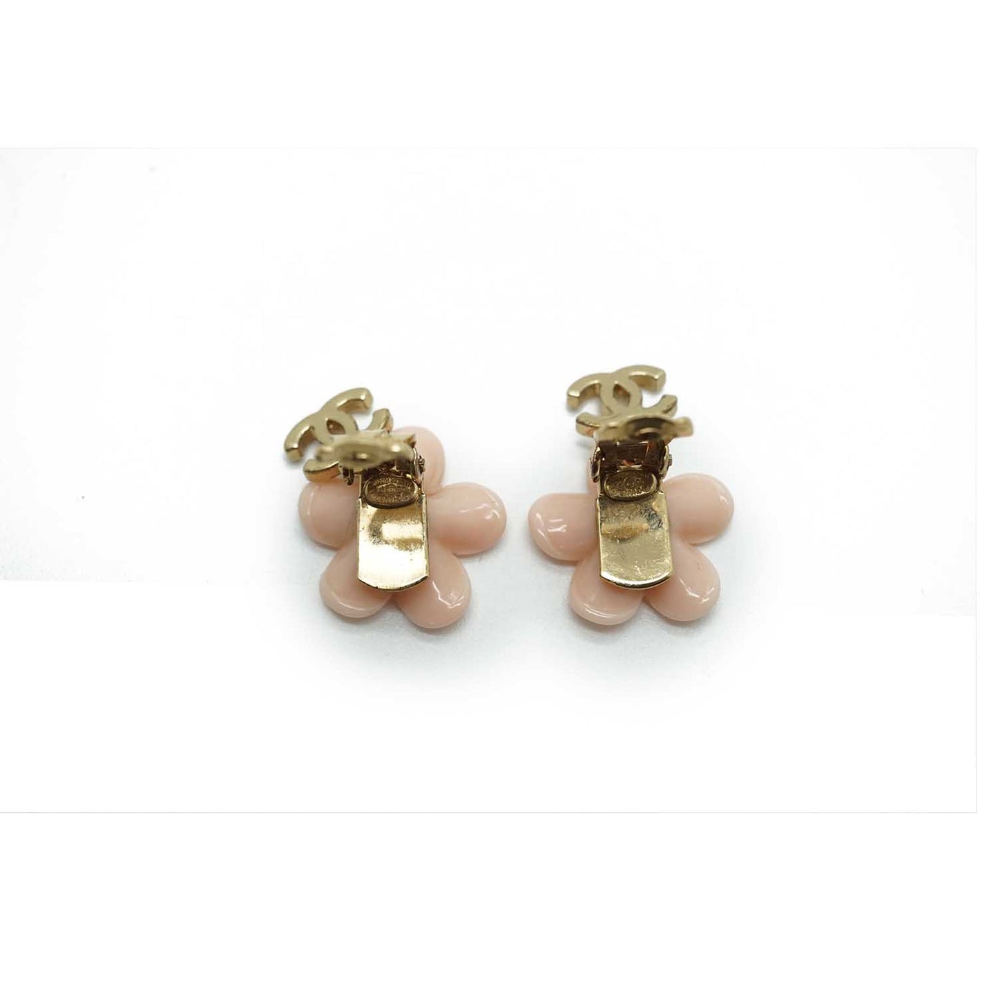 Coco Mark Pink Flower Clip Earrings GP