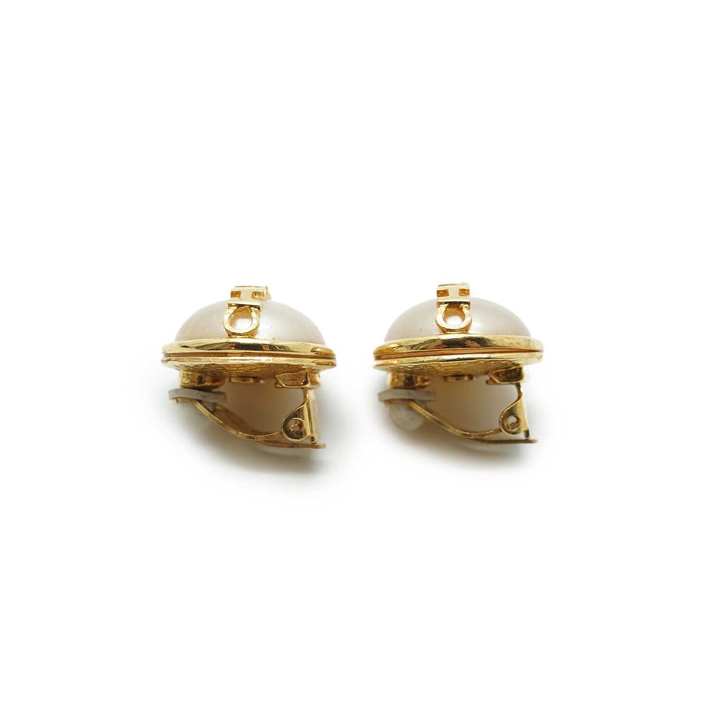Artificial Pearl Logo Clip Earrings