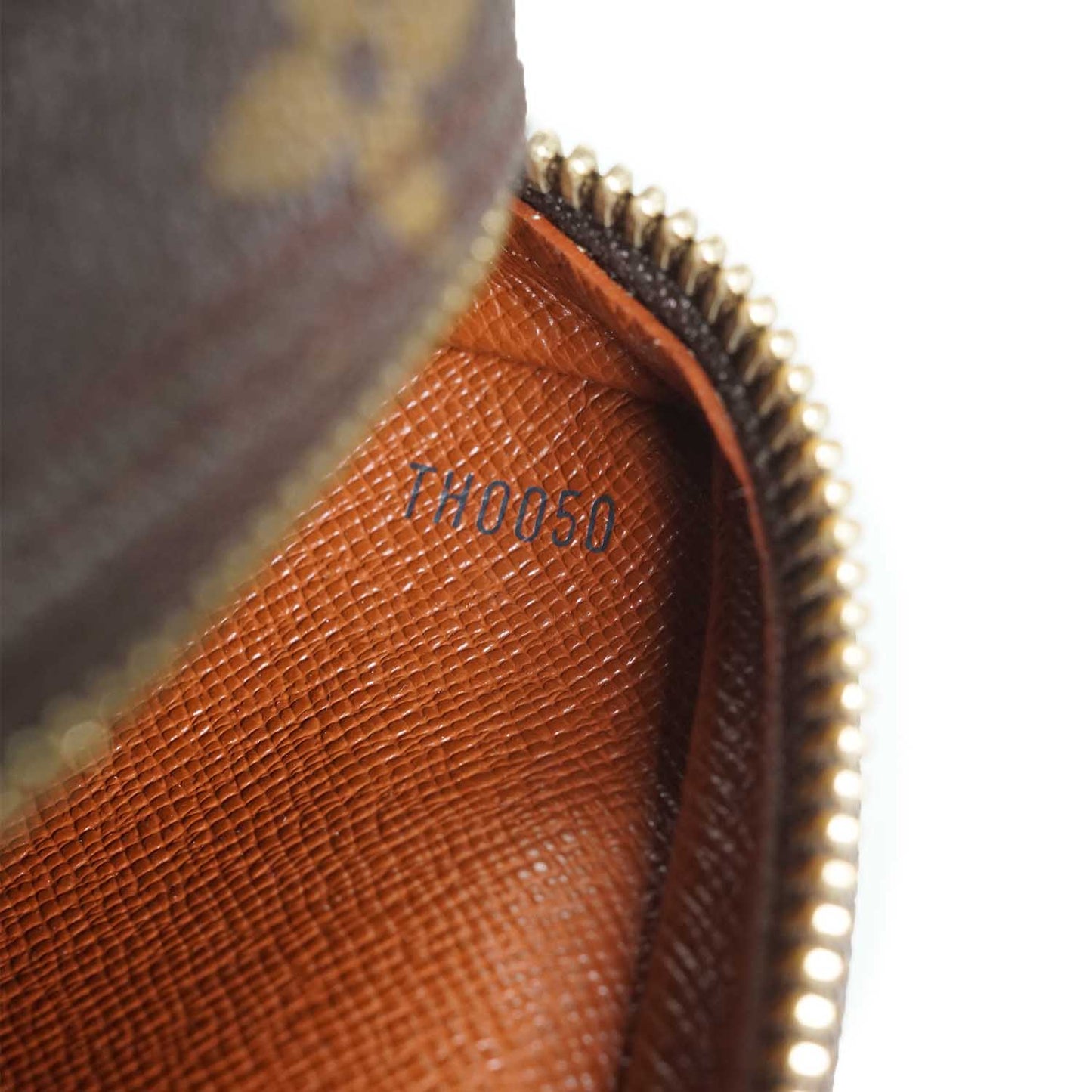 Monogram Jeune Fille