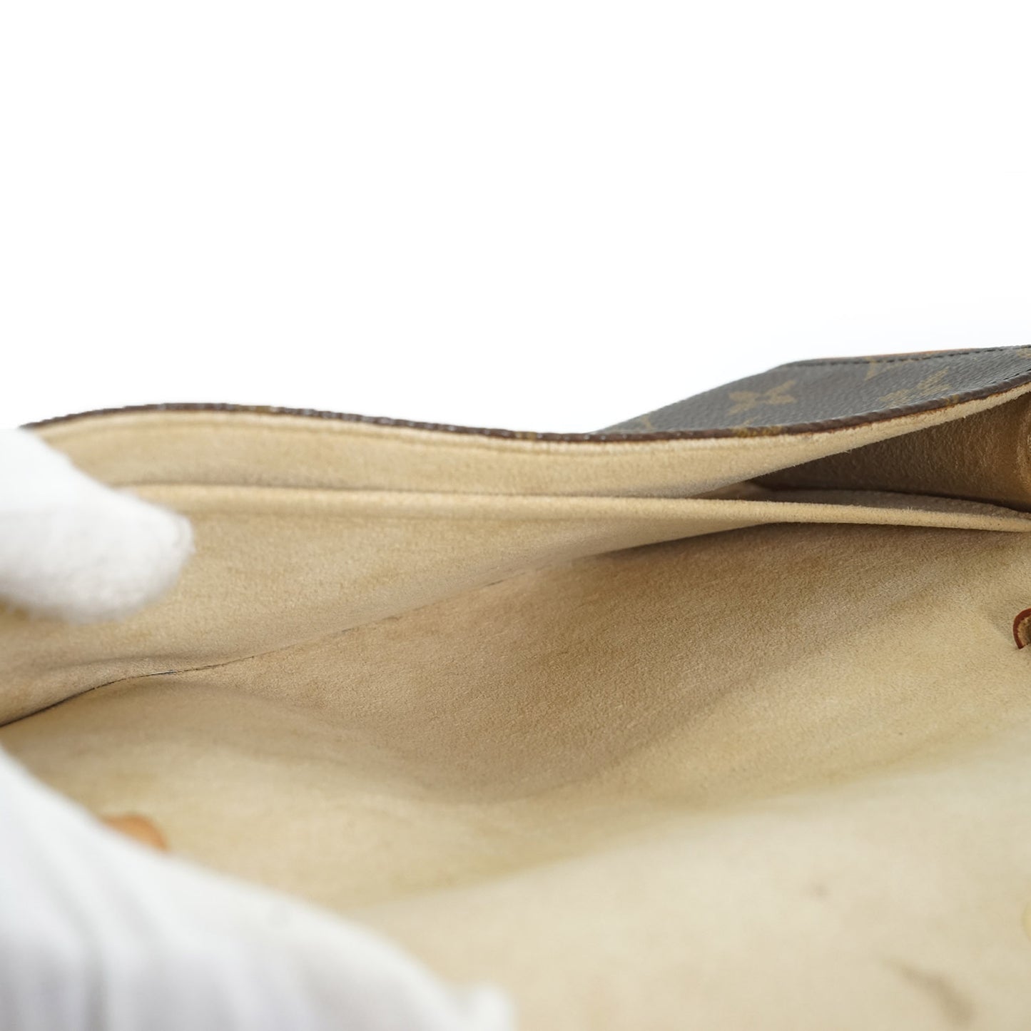 Monogram Twin Pochette GM