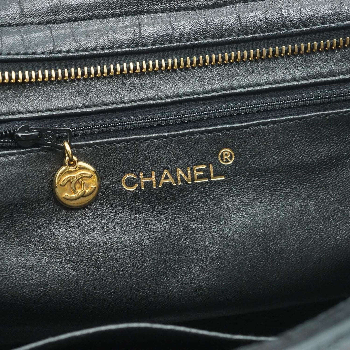 Matelasse Lambskin Chain Shoulder Tote