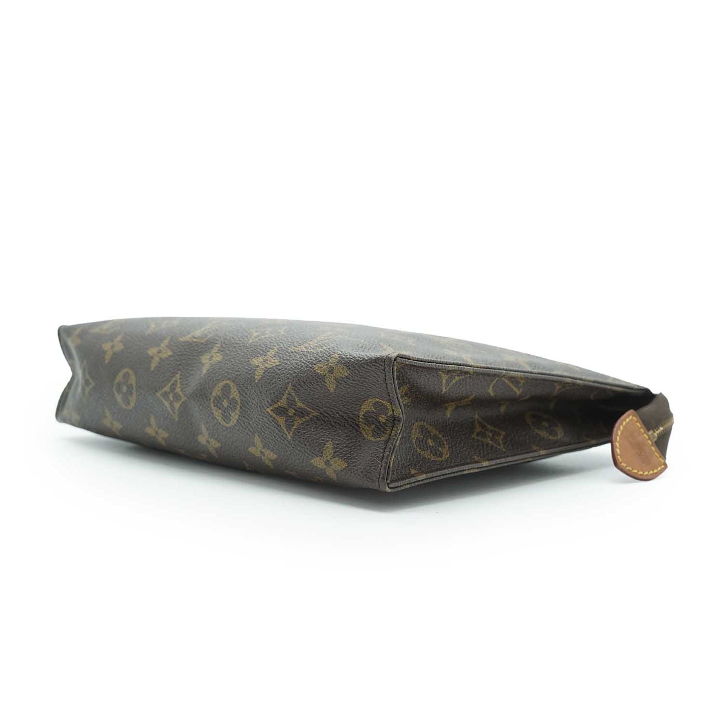 Monogram Poche Toilette 25