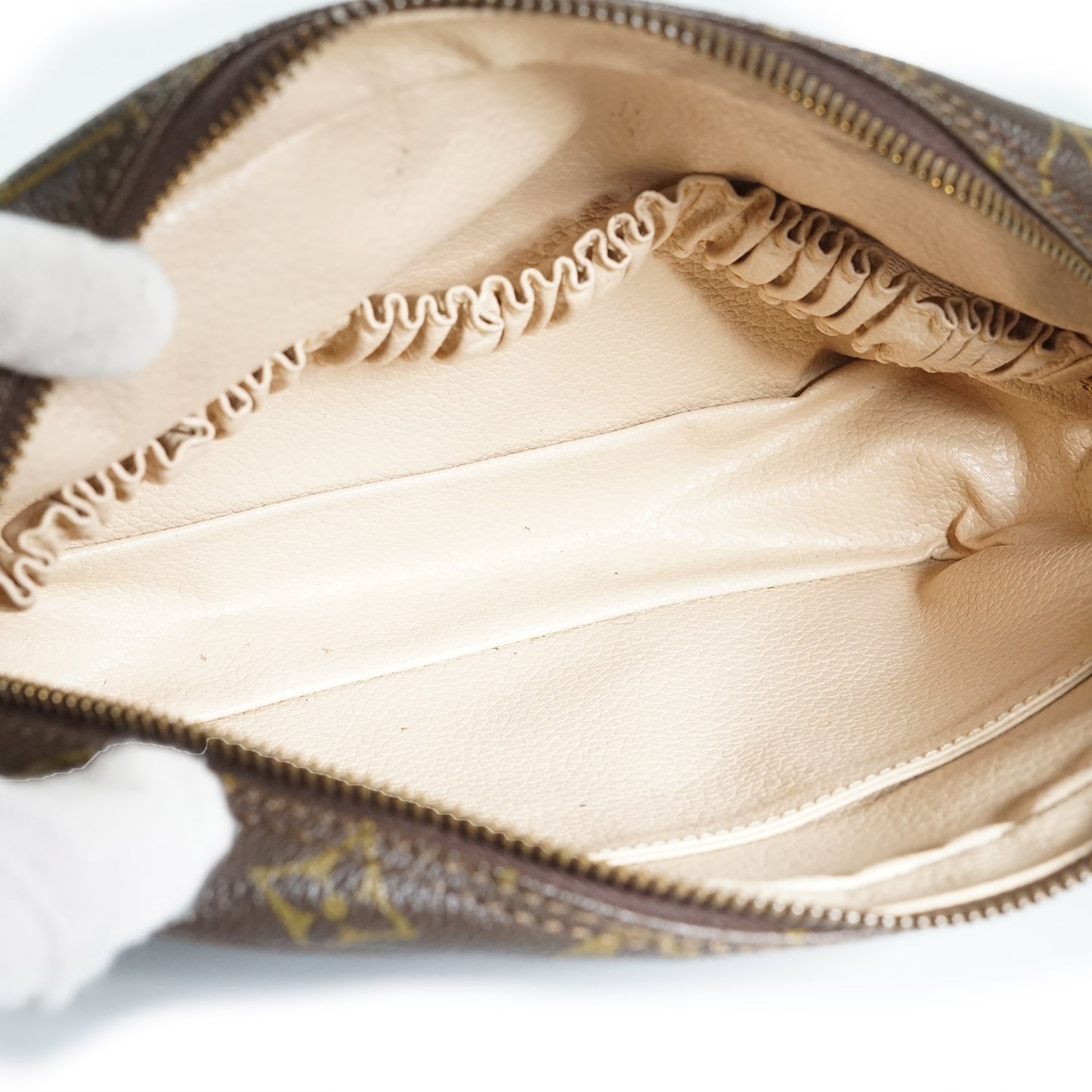 Monogram Trousse Toilette 23