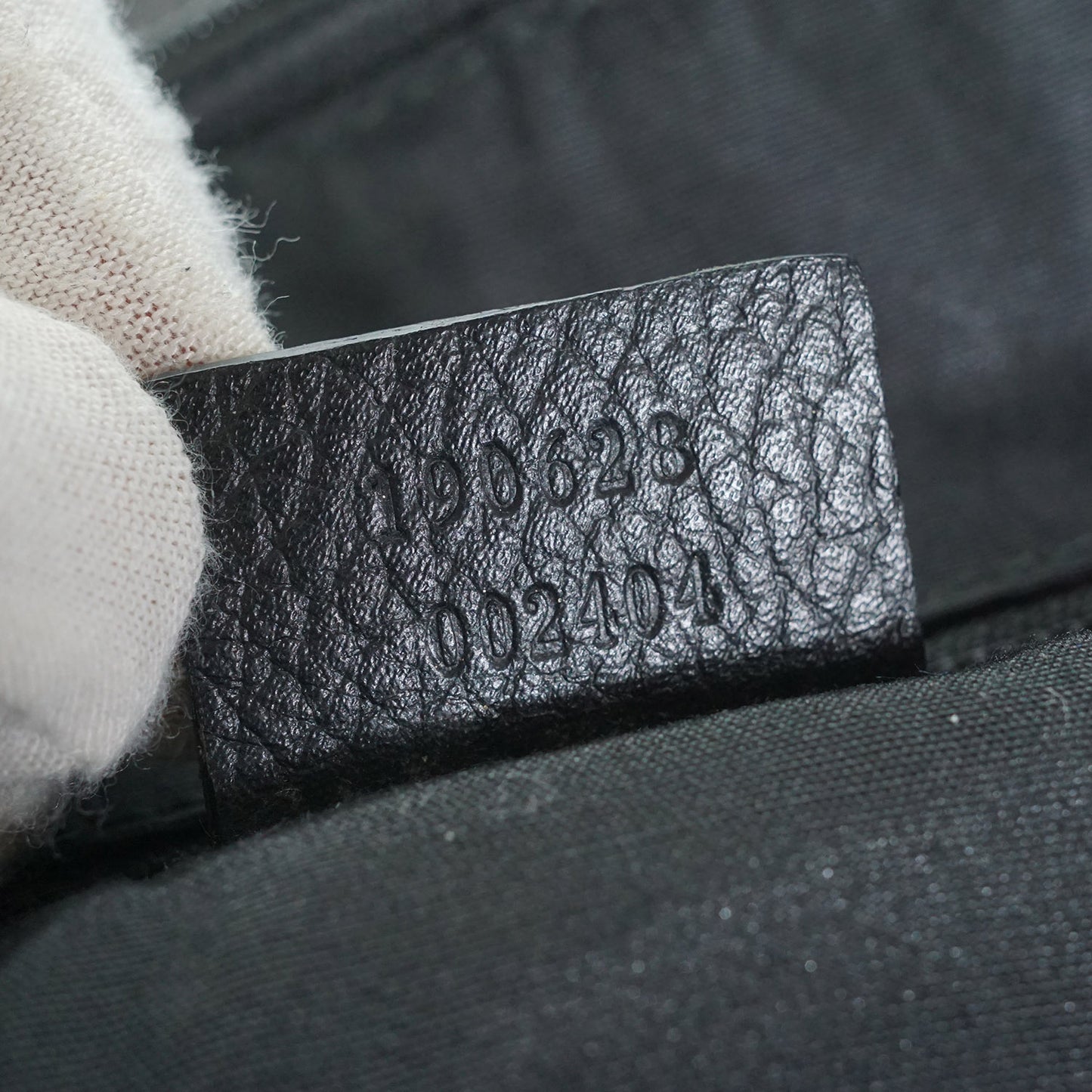 GG Canvas Messenger Bag