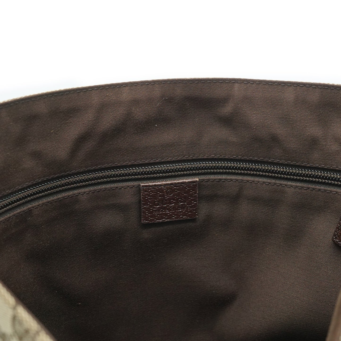 GG Canvas Messenger Bag