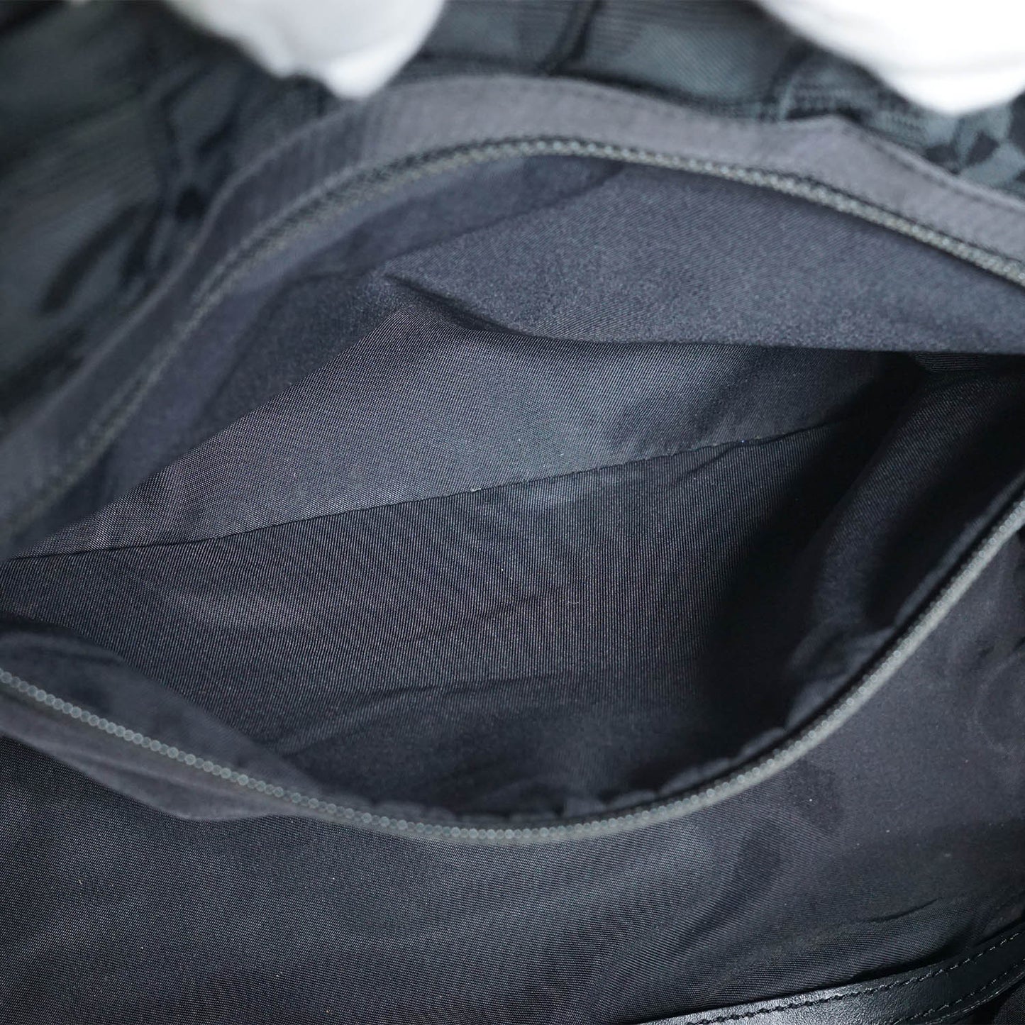 CC New Travel Line Tote