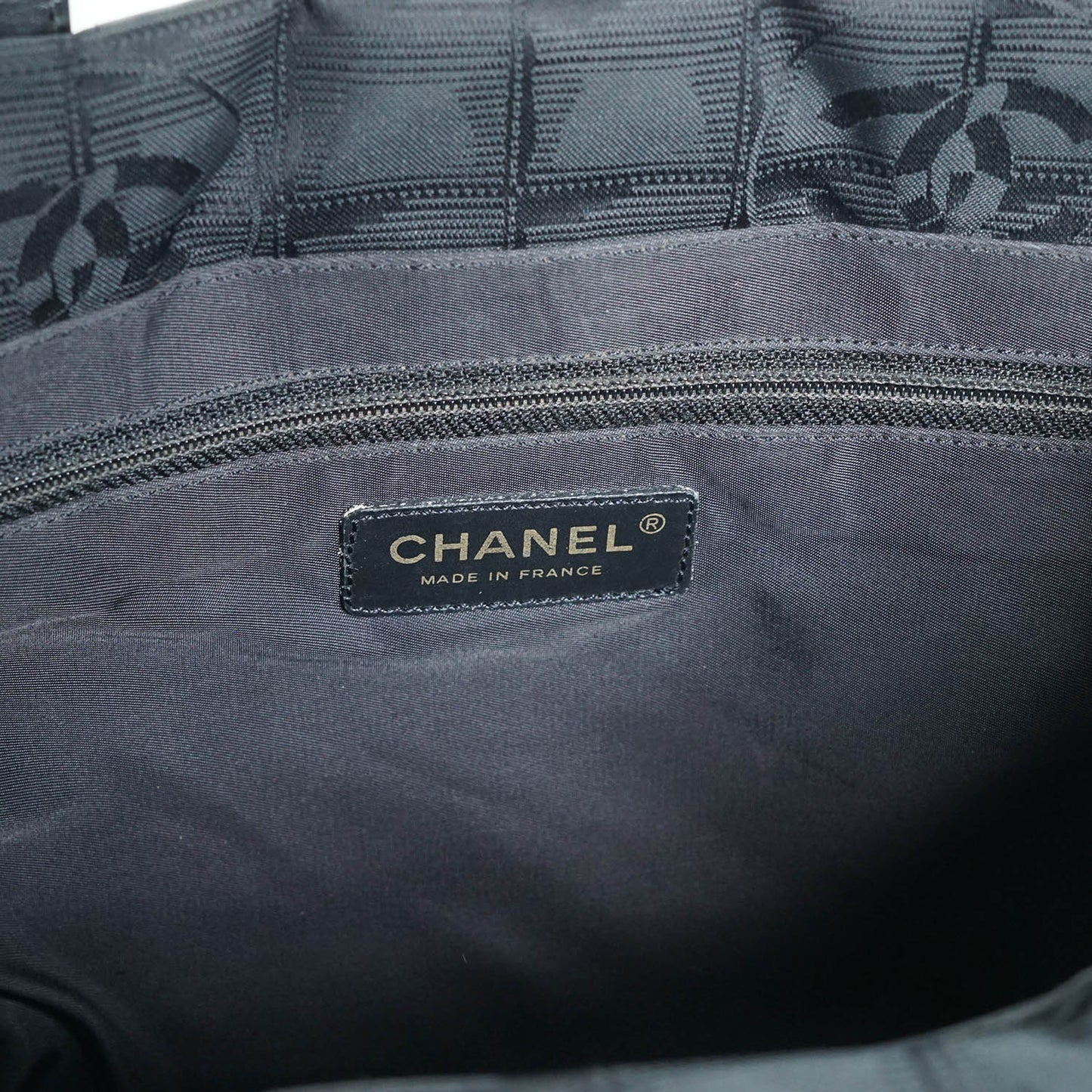 CC New Travel Line Tote