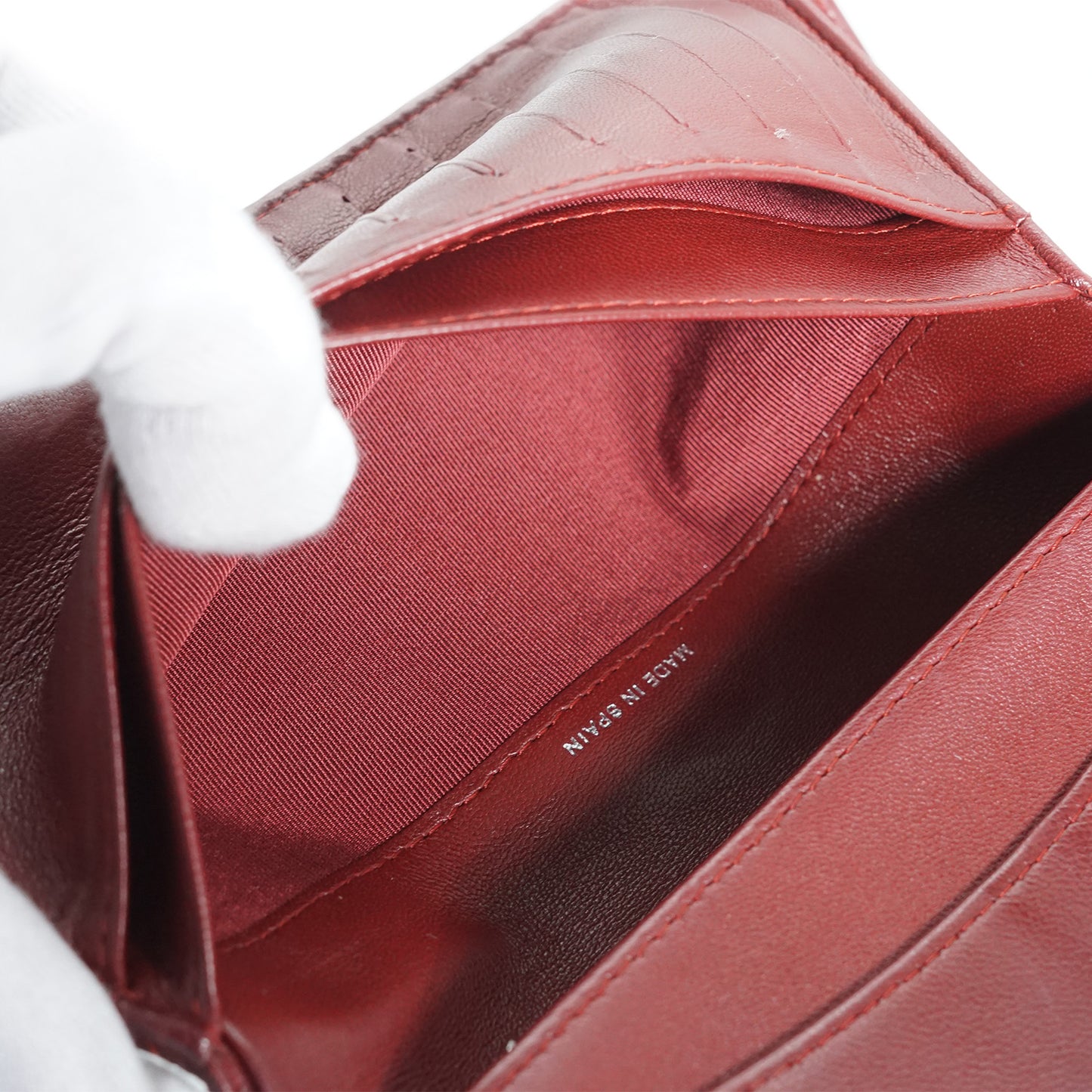 Classic Lambskin Matelasse Round Long Wallet