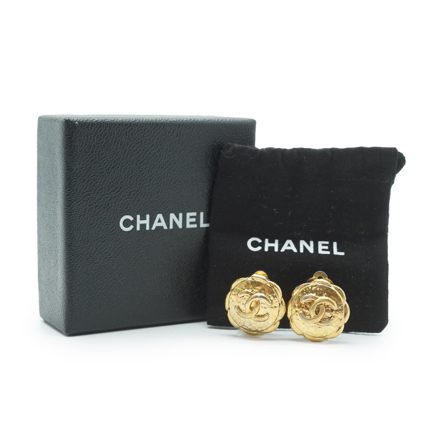 Coco Mark Camellia Petal Round Clip Earrings GP