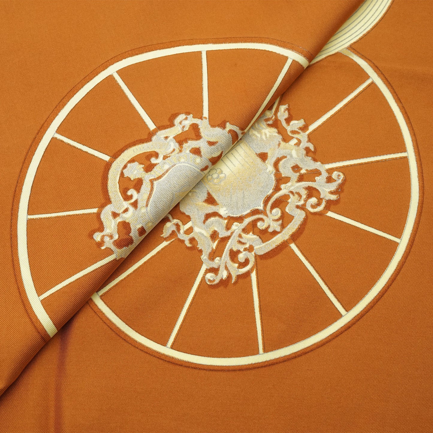 Springs Ledoux Silk Carre 90