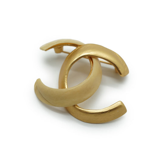 CC Gold Ivory Brooch GP