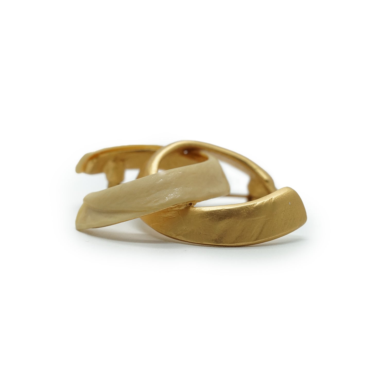CC Gold Ivory Brooch GP