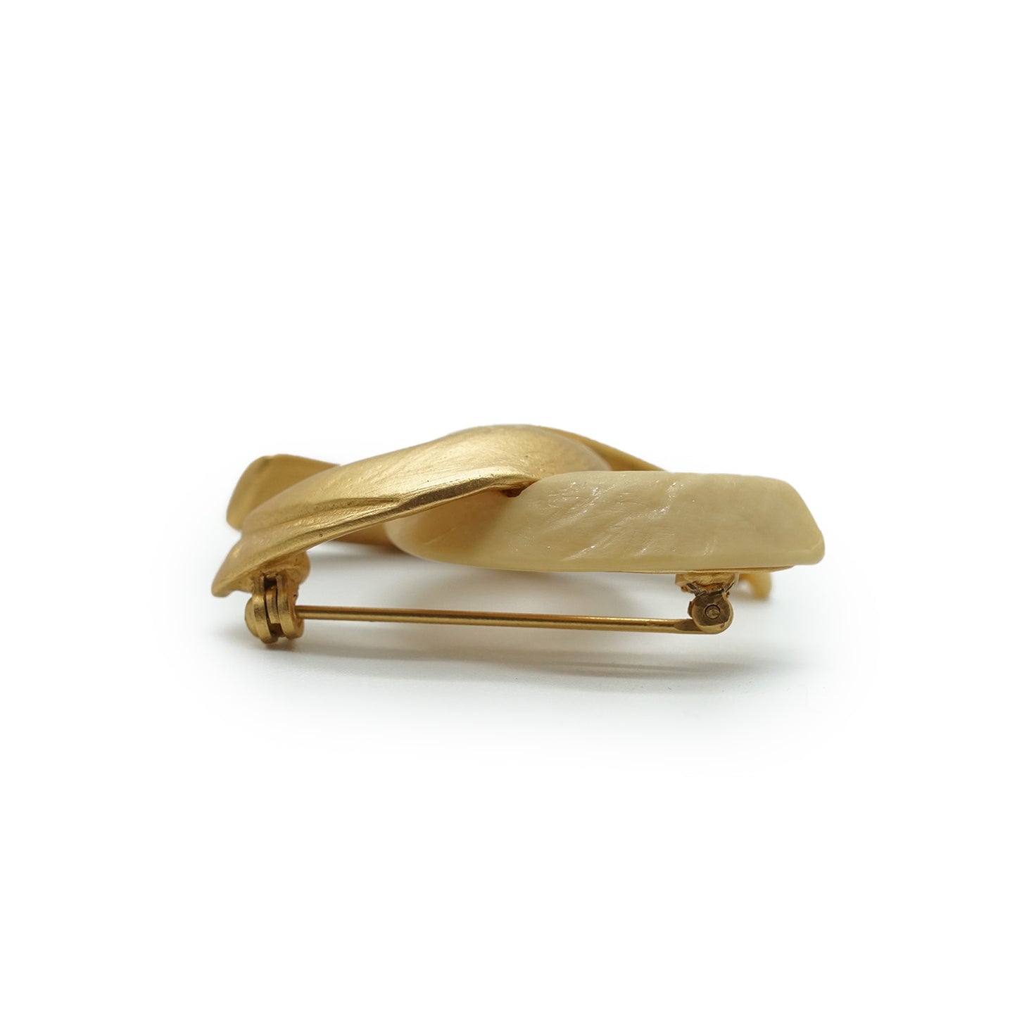 CC Gold Ivory Brooch GP