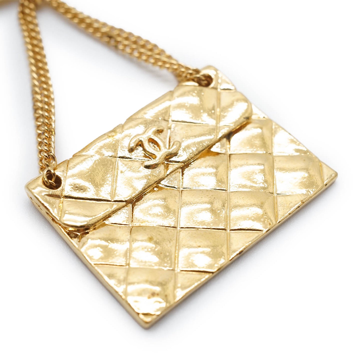 Matelasse Classic Bag Rue Cambon Pendant Brooch GP