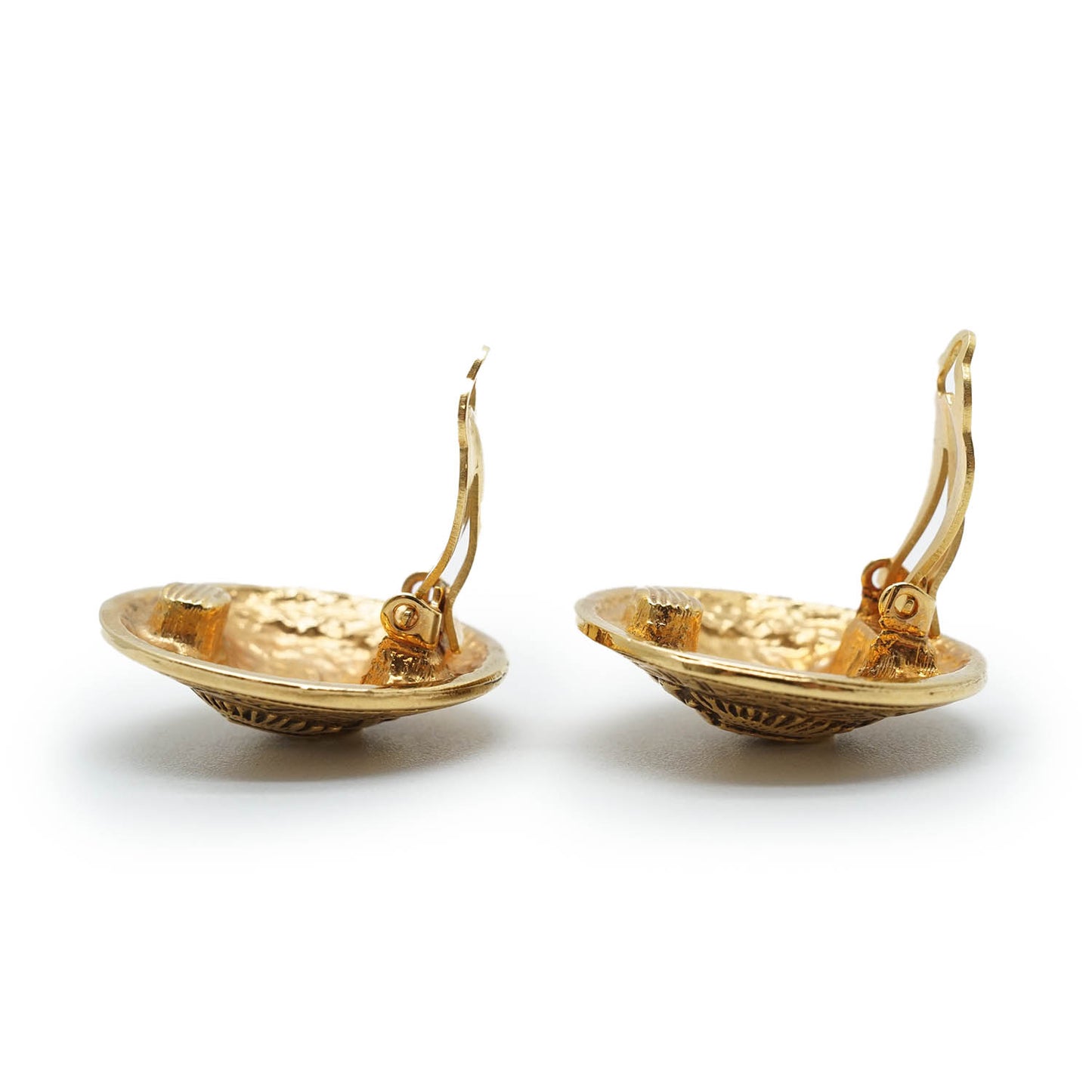 Round Crest Shield Clip Earrings GP