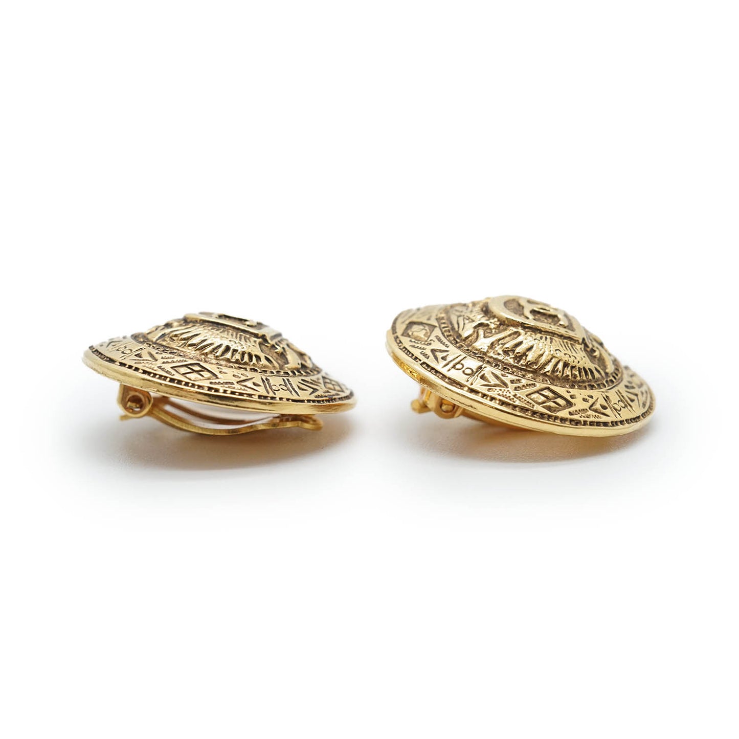 Round Crest Shield Clip Earrings GP