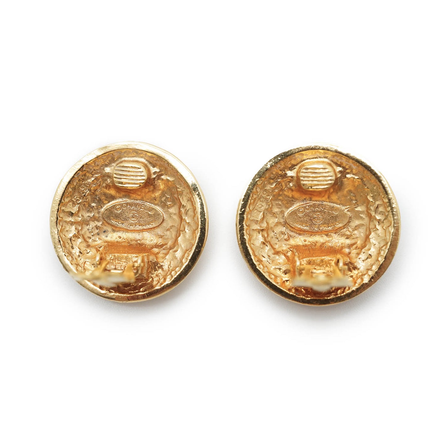 Round Crest Shield Clip Earrings GP