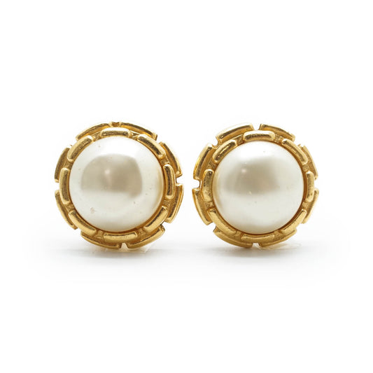 Vintage Artificial Pearl Round Clip Earrings