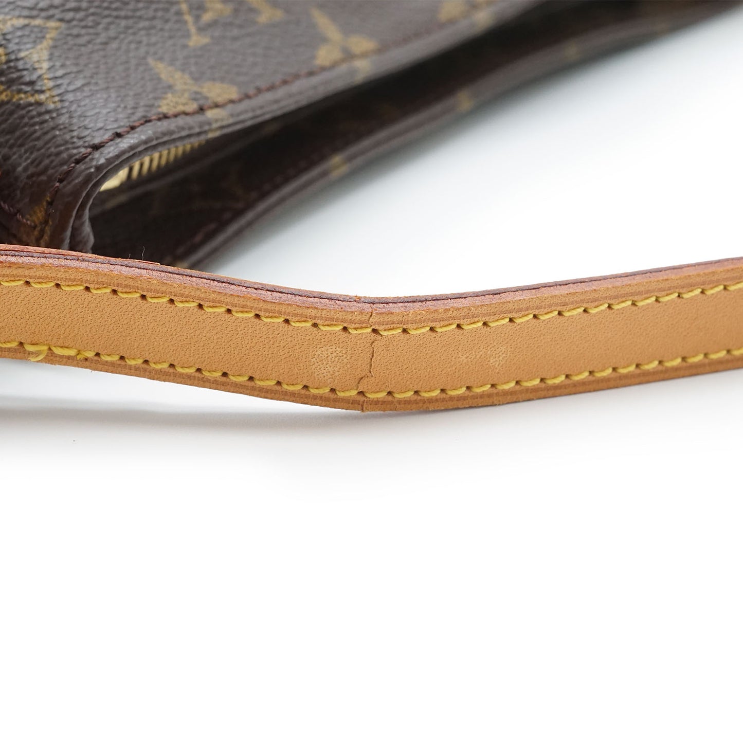 Monogram Trotteur