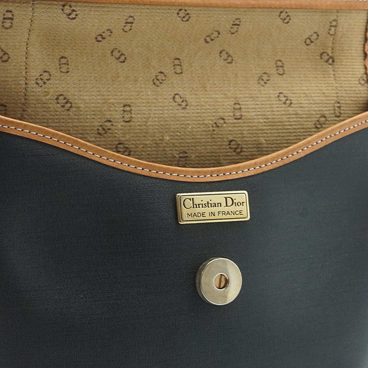 CD Logo Rounded Crossbody Bag