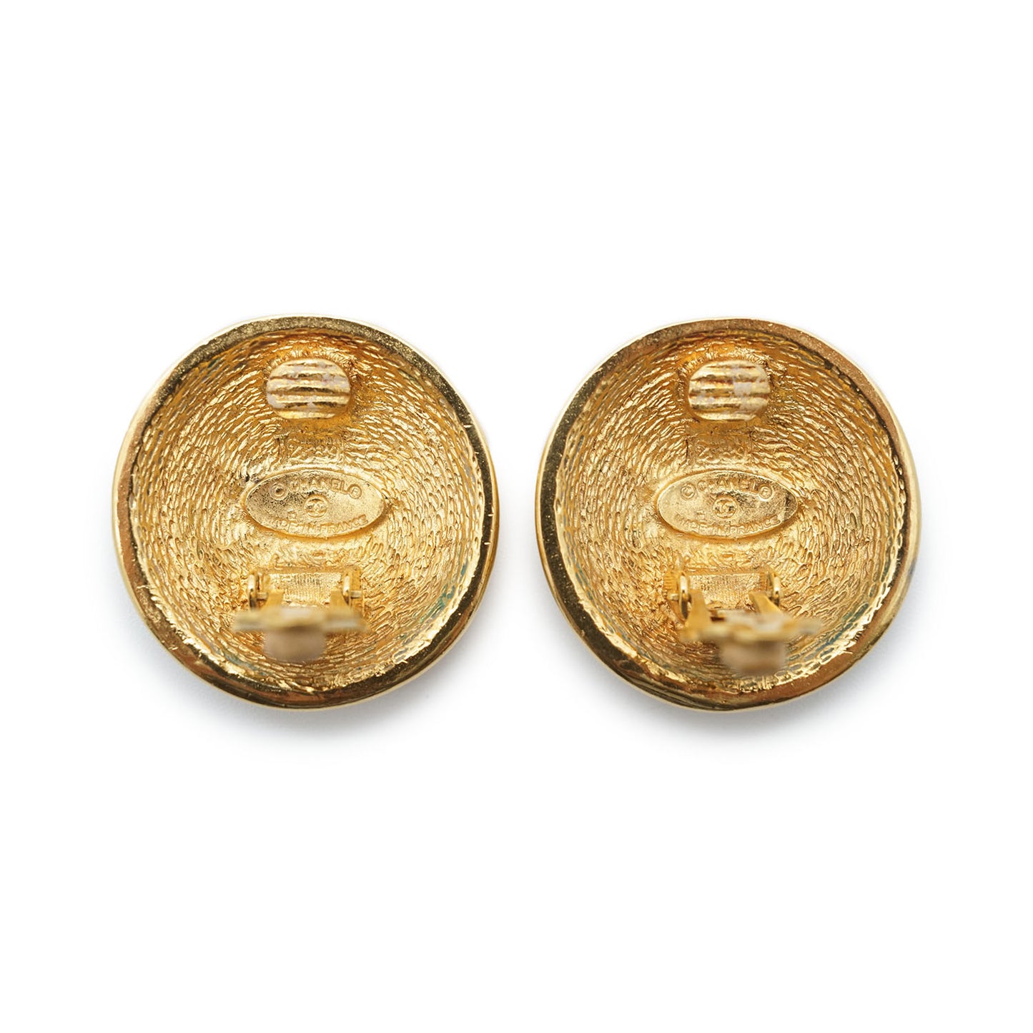 CC Logo Matelasse Button Clip Earrings GP