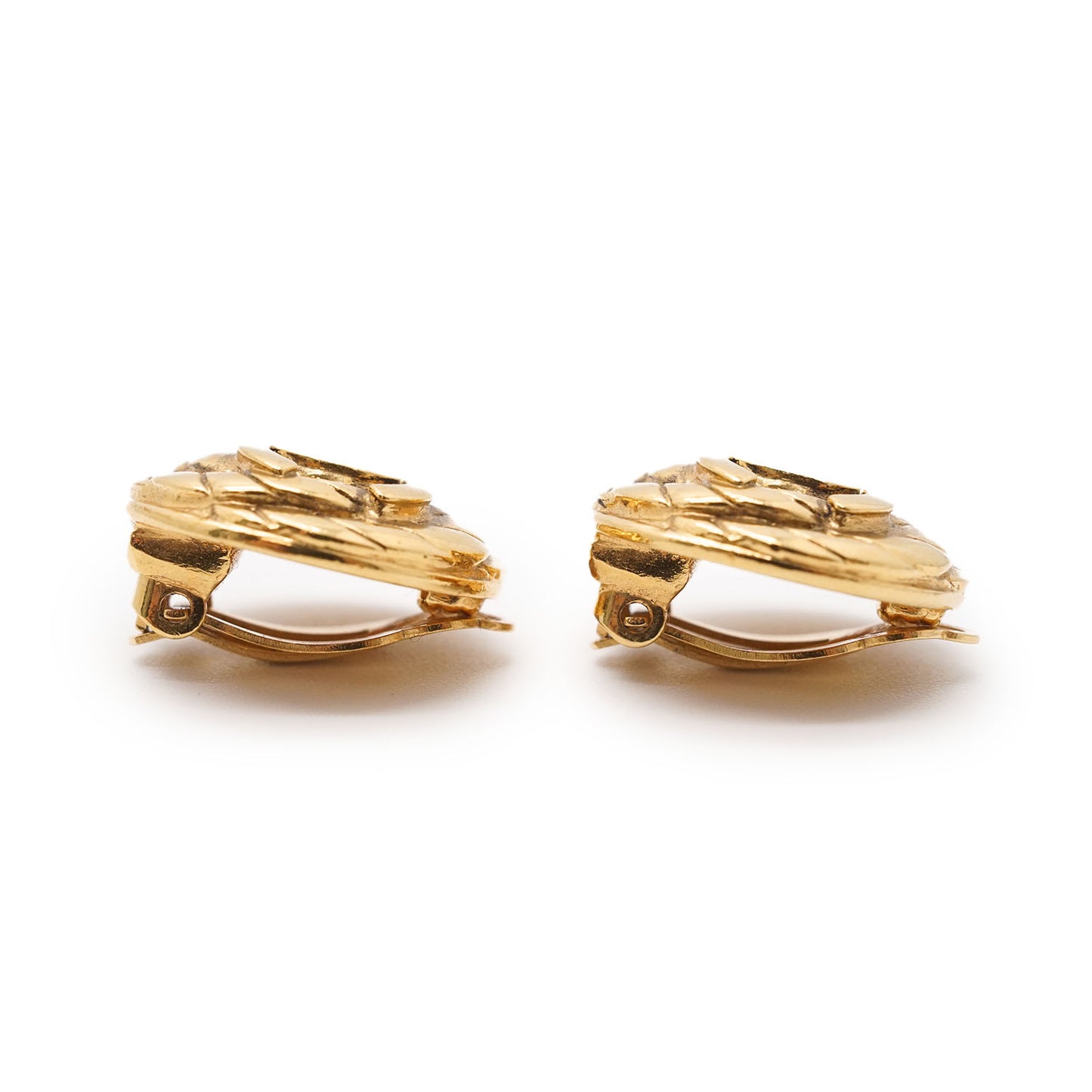 Coco Mark Round Clip Earrings GP