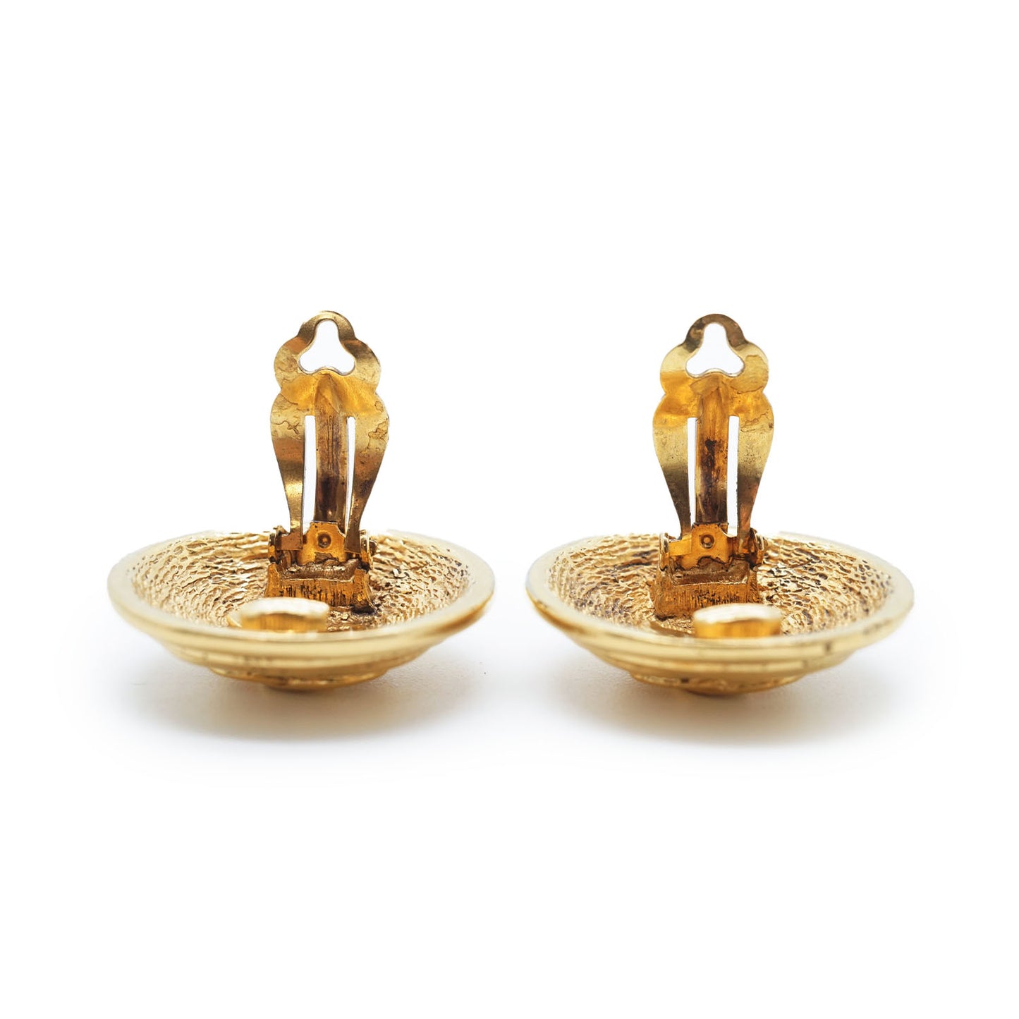 CC Logo Matelasse Button Clip Earrings GP