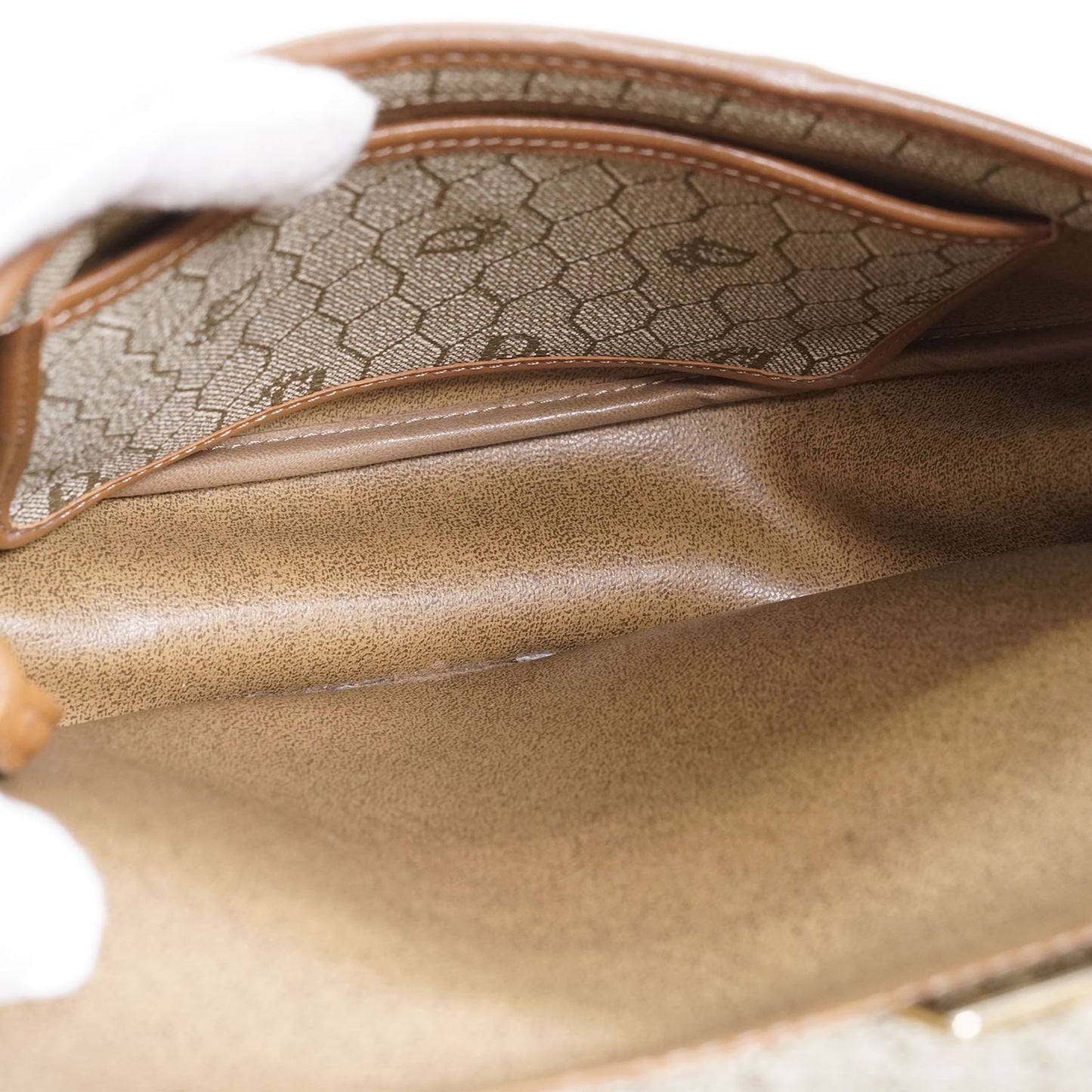 Honeycomb Flap Crossbody Bag