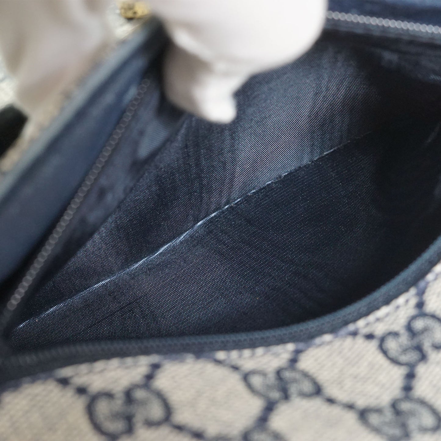 Vintage GG Supreme Coated Canvas Shoulder Bag