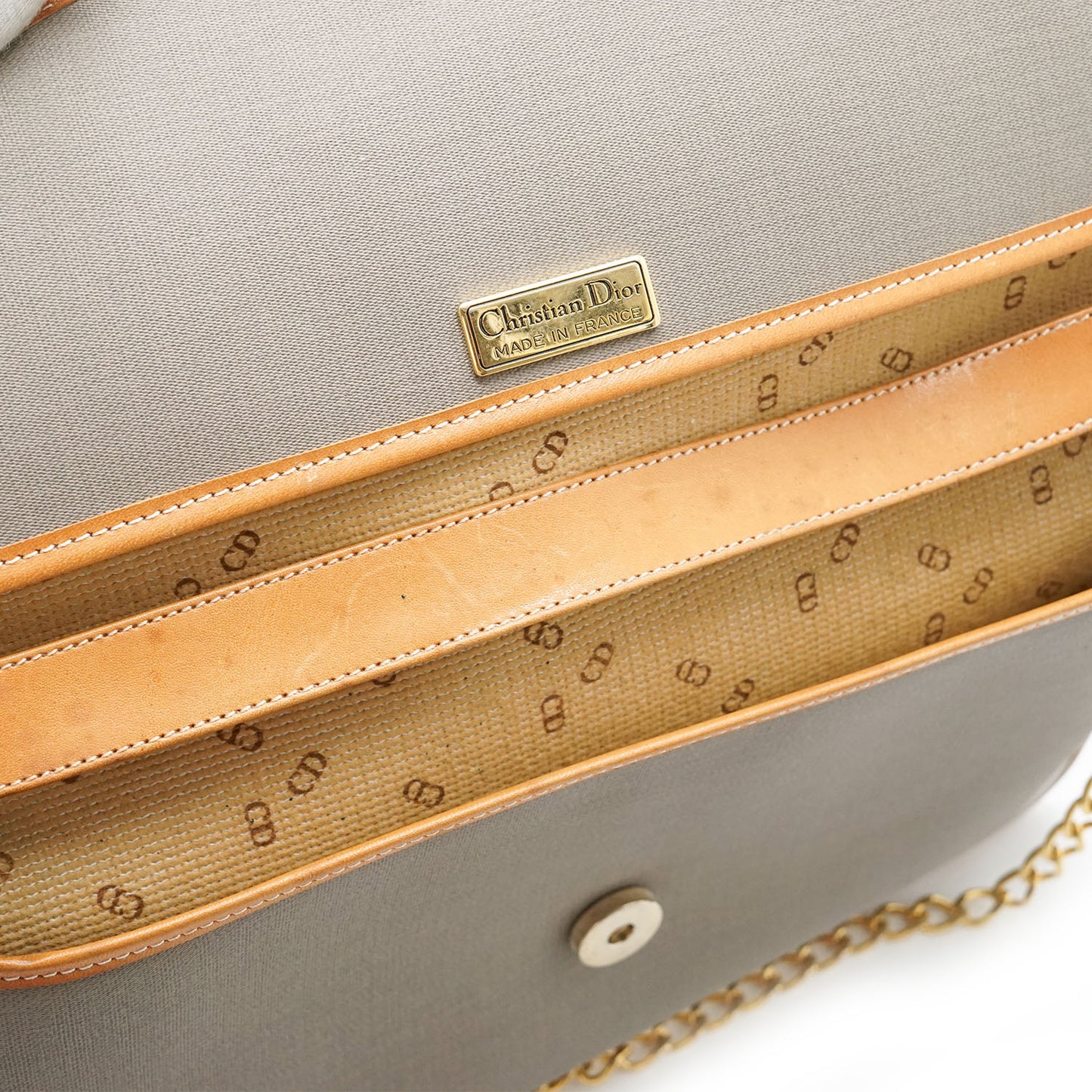 CD Logo Chain Shoulder Bag