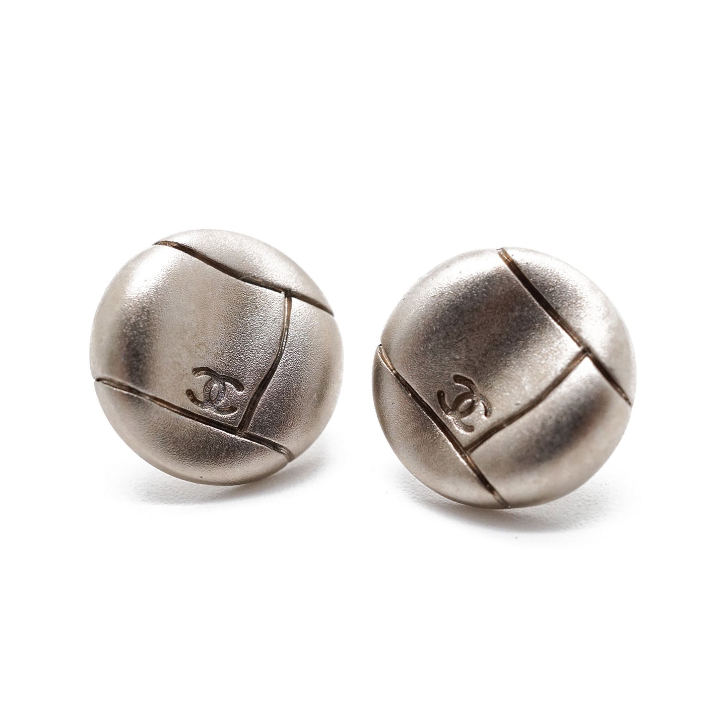 CC Logo Round Button Earrings