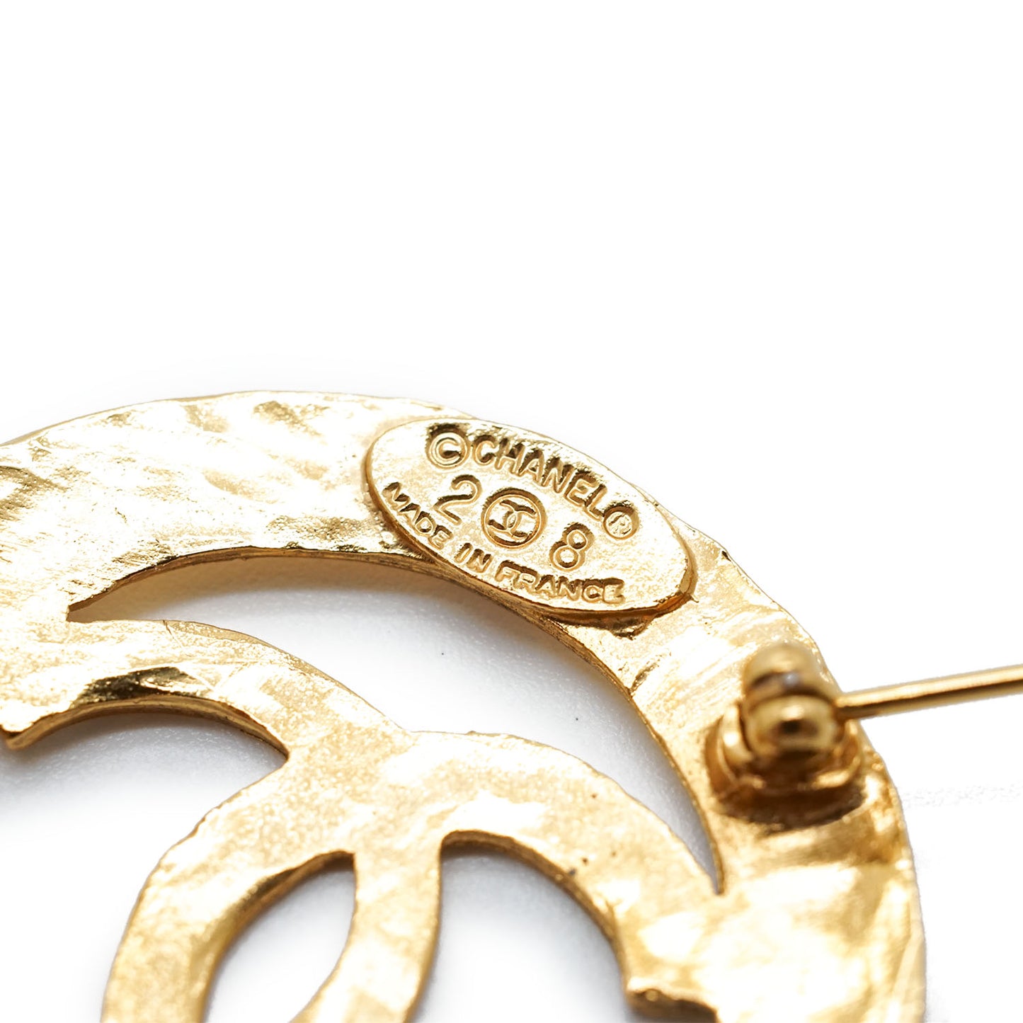 Cut-out CC Chanel Paris Brooch GP