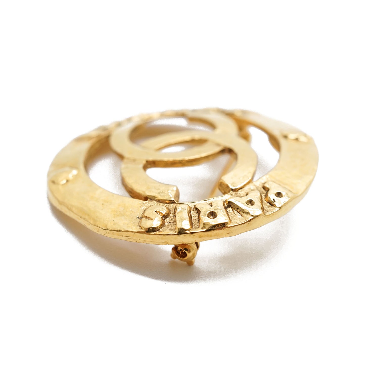 Cut-out CC Chanel Paris Brooch GP