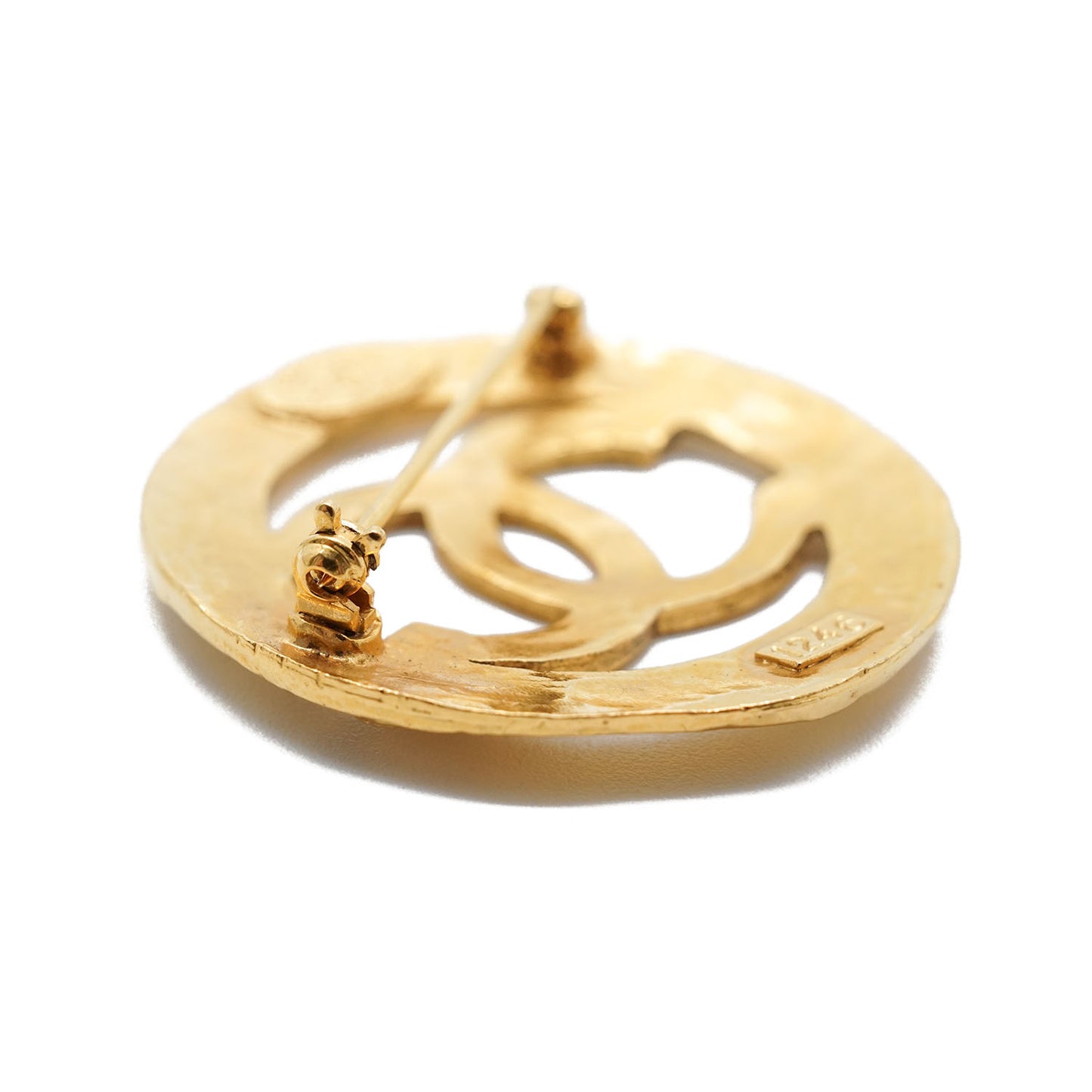 Cut-out CC Chanel Paris Brooch GP