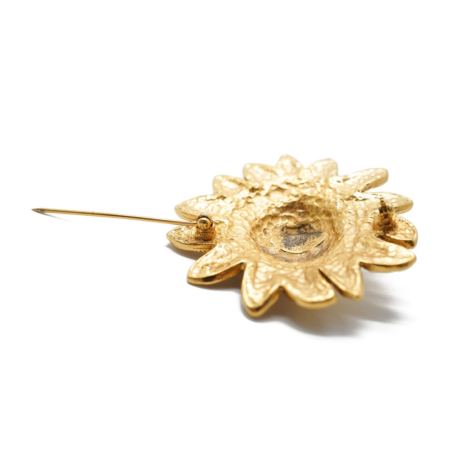 Lion Brooch GP