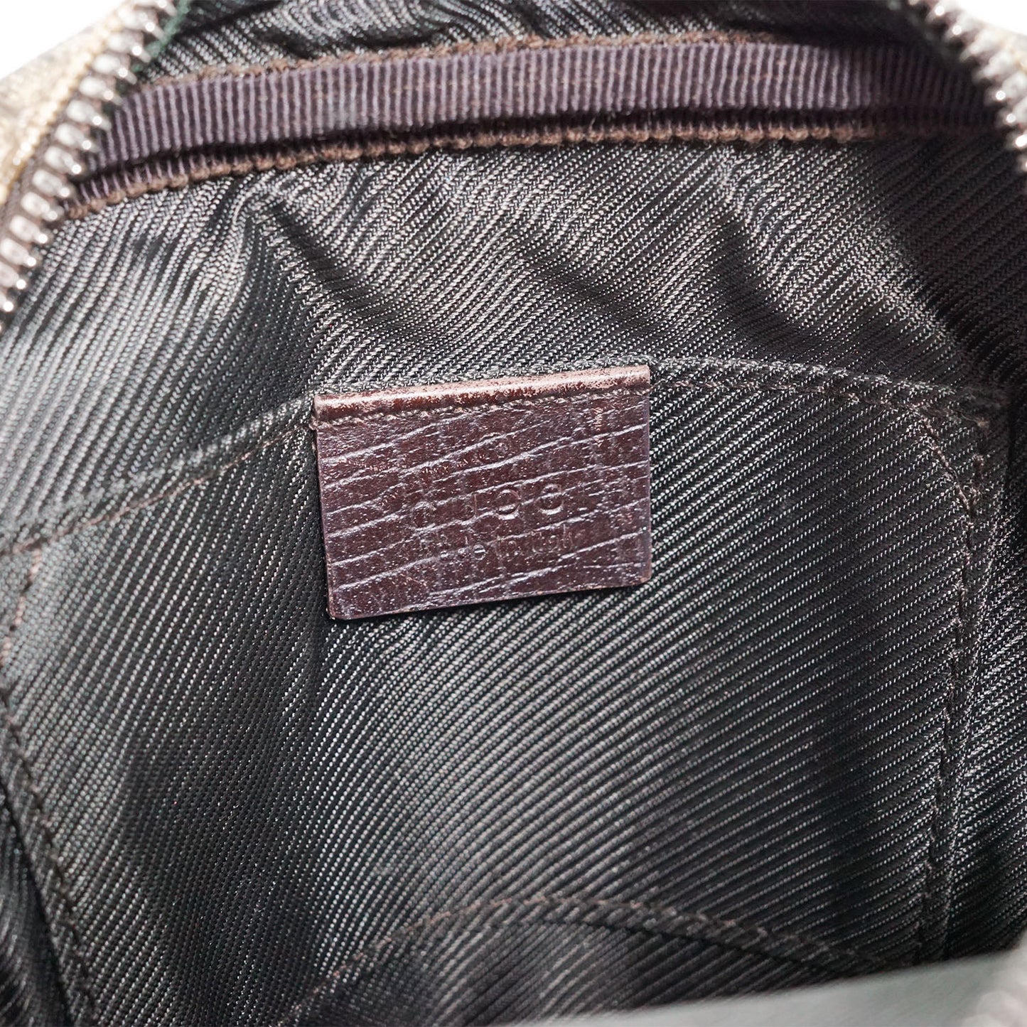 GG Supreme Coated Canvas Crossbody Sacoche