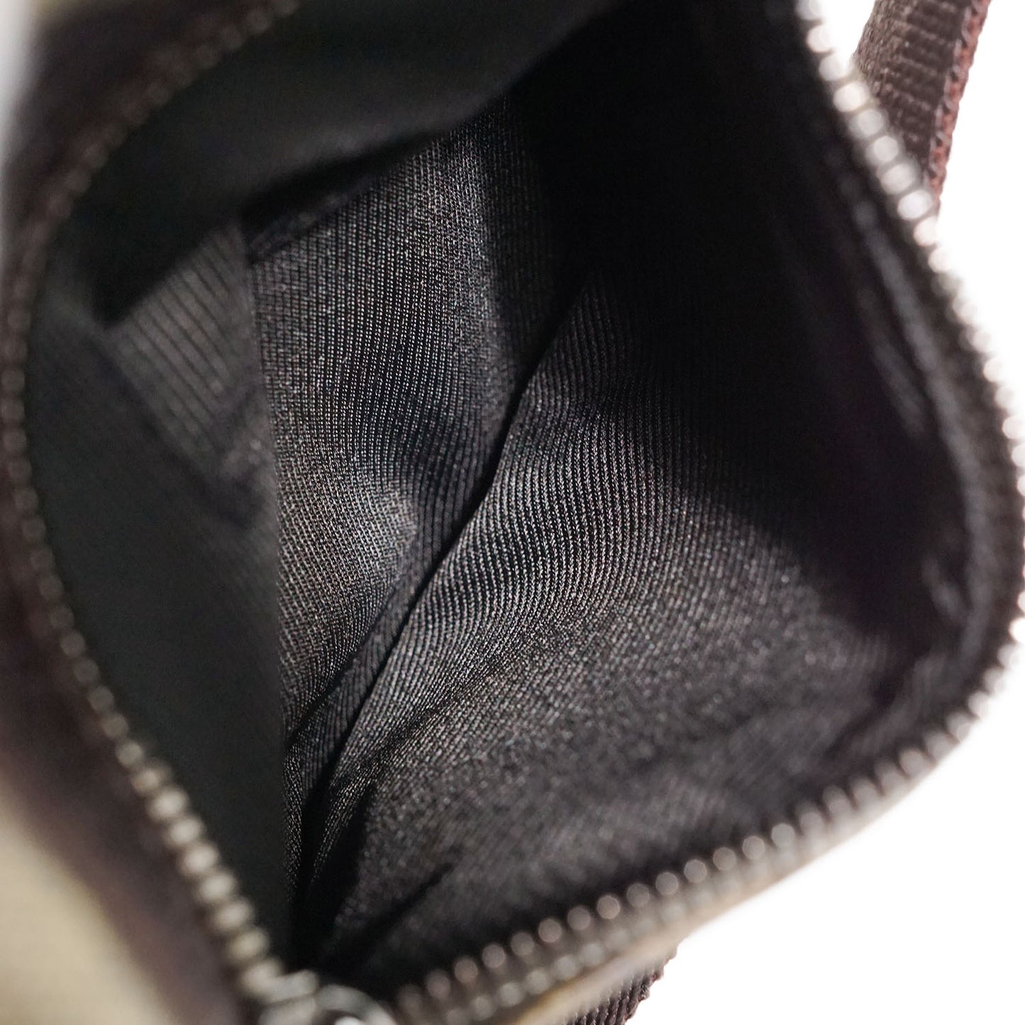 GG Supreme Coated Canvas Crossbody Sacoche