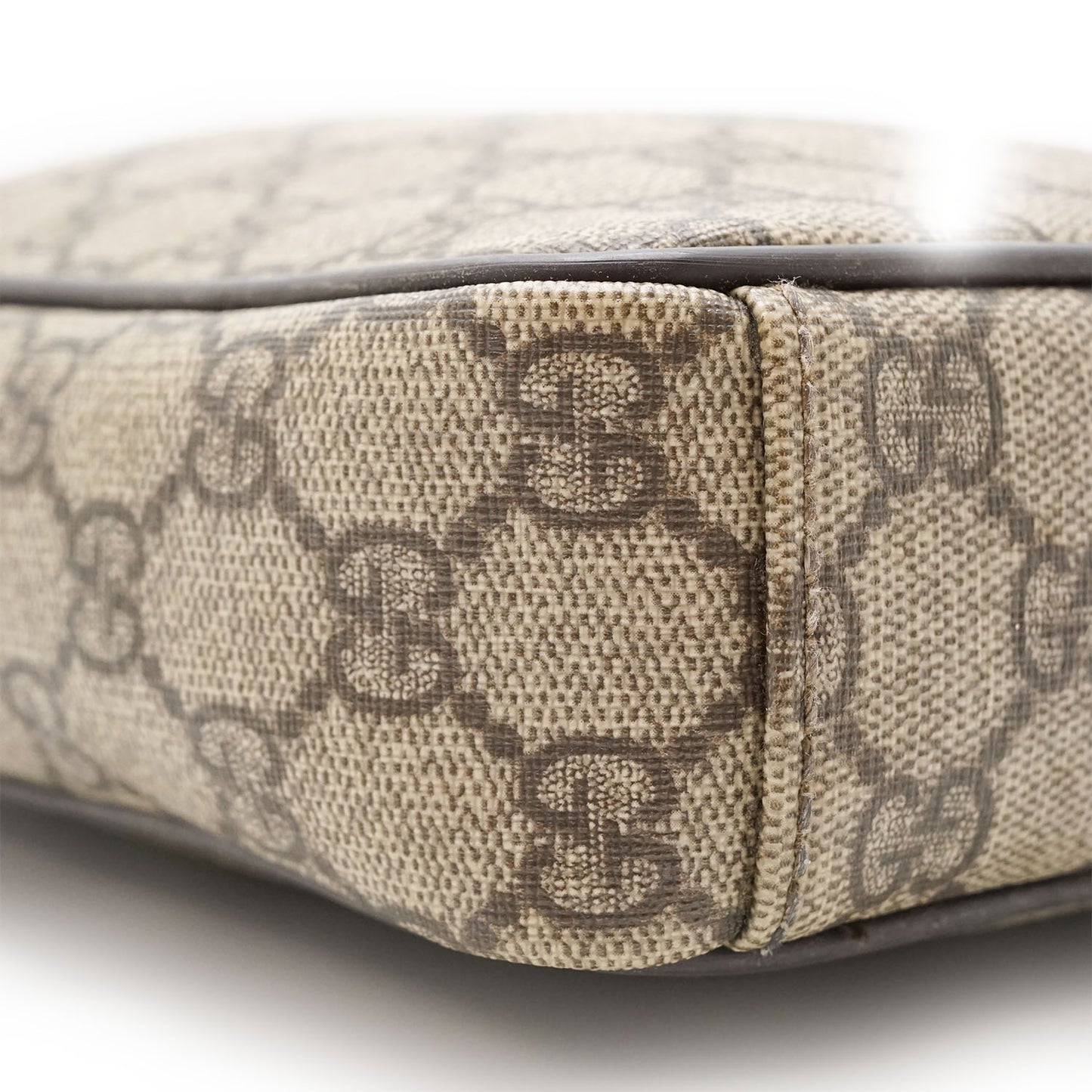 GG Supreme Coated Canvas Crossbody Sacoche