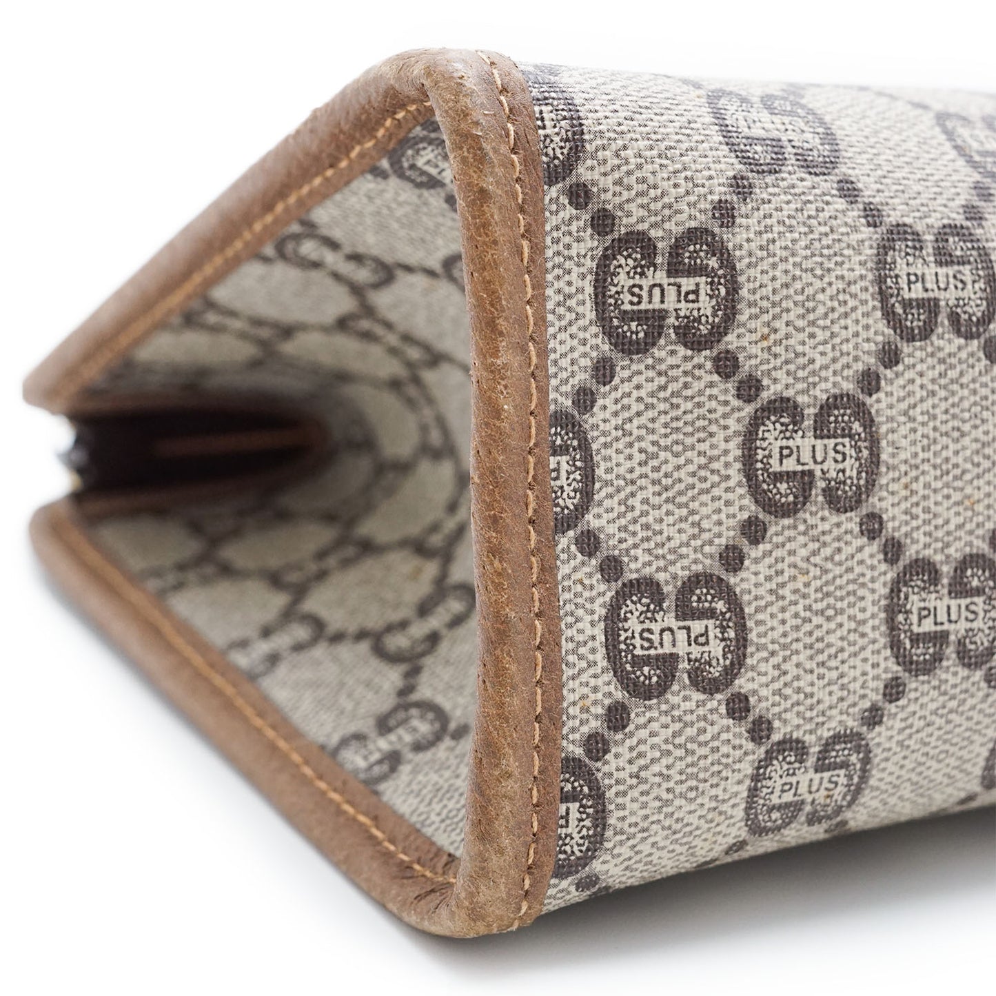 GG Supreme Gucci Plus Vintage Coated Canvas Clutch