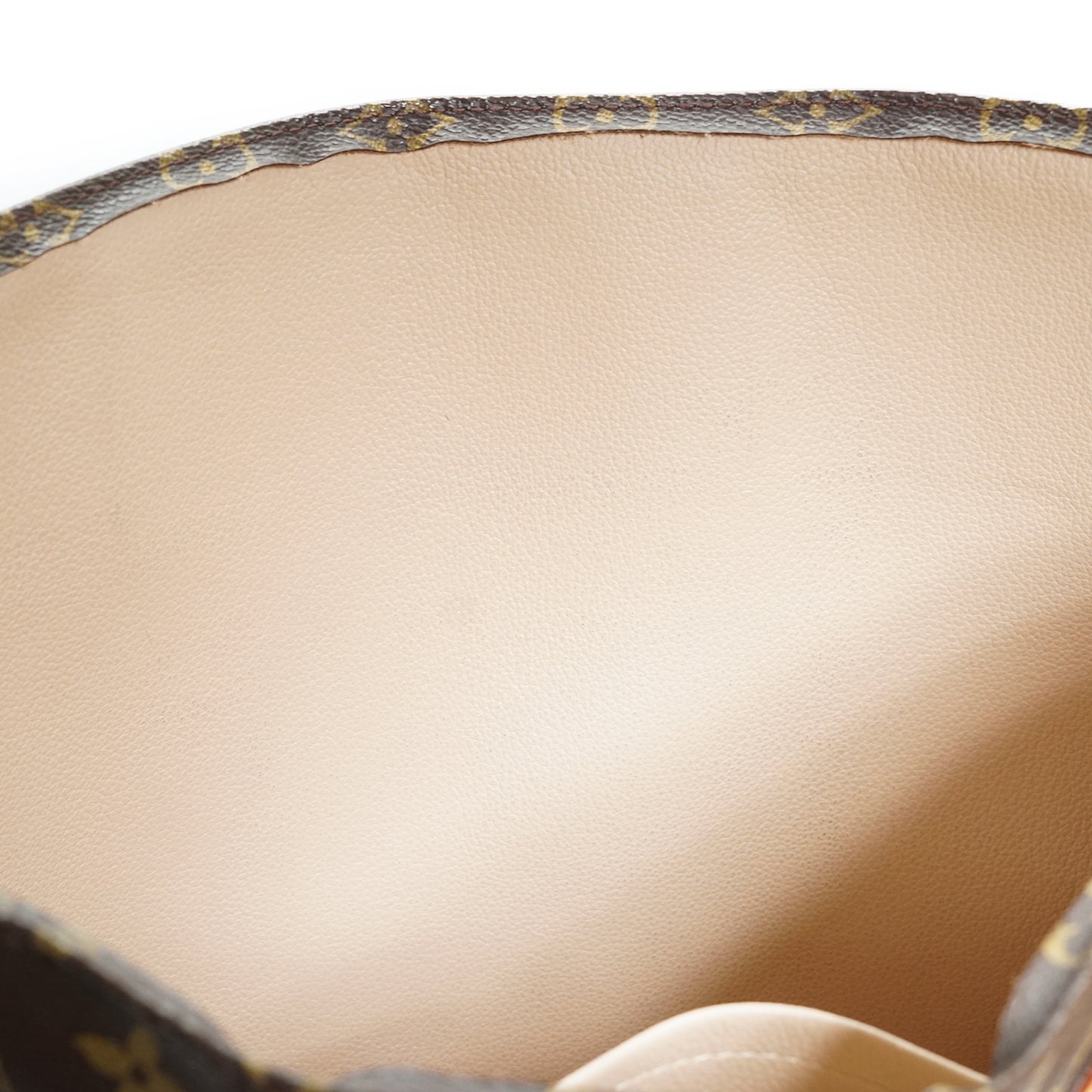Monogram Sac Plat